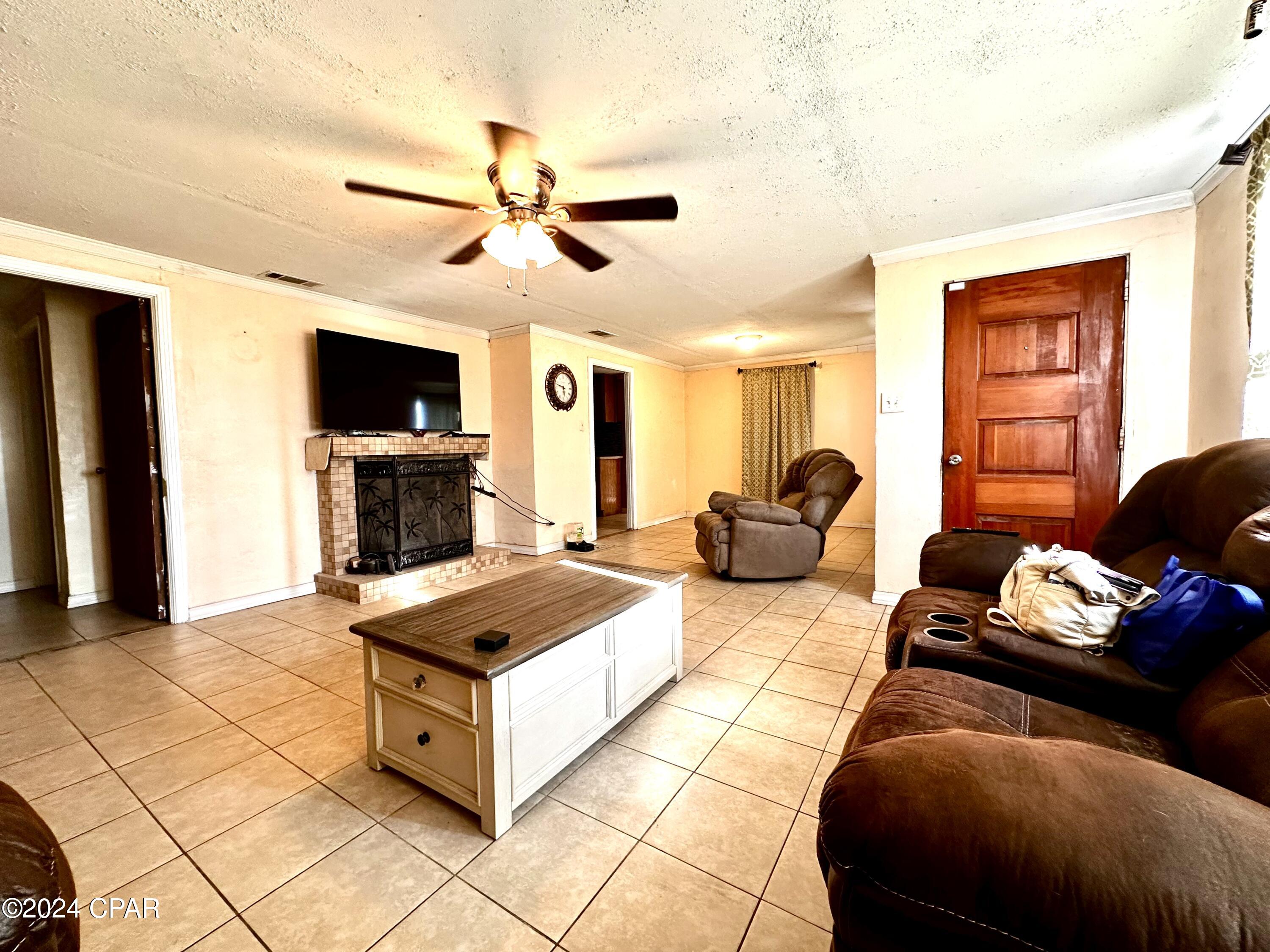 4170 Wintergreen Road, Greenwood, Florida image 12