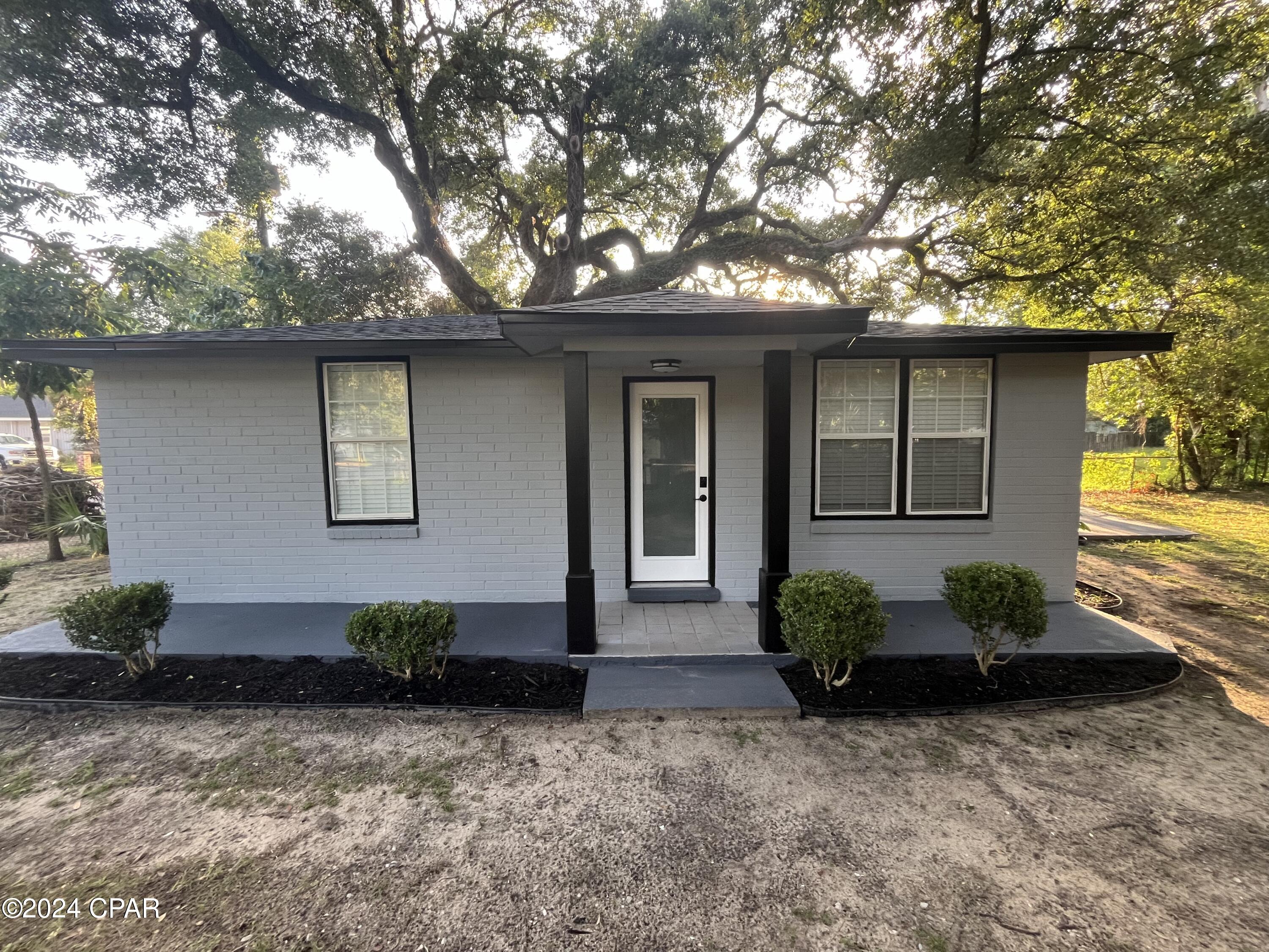 Photo of 2702 Lee Pensacola FL 32505