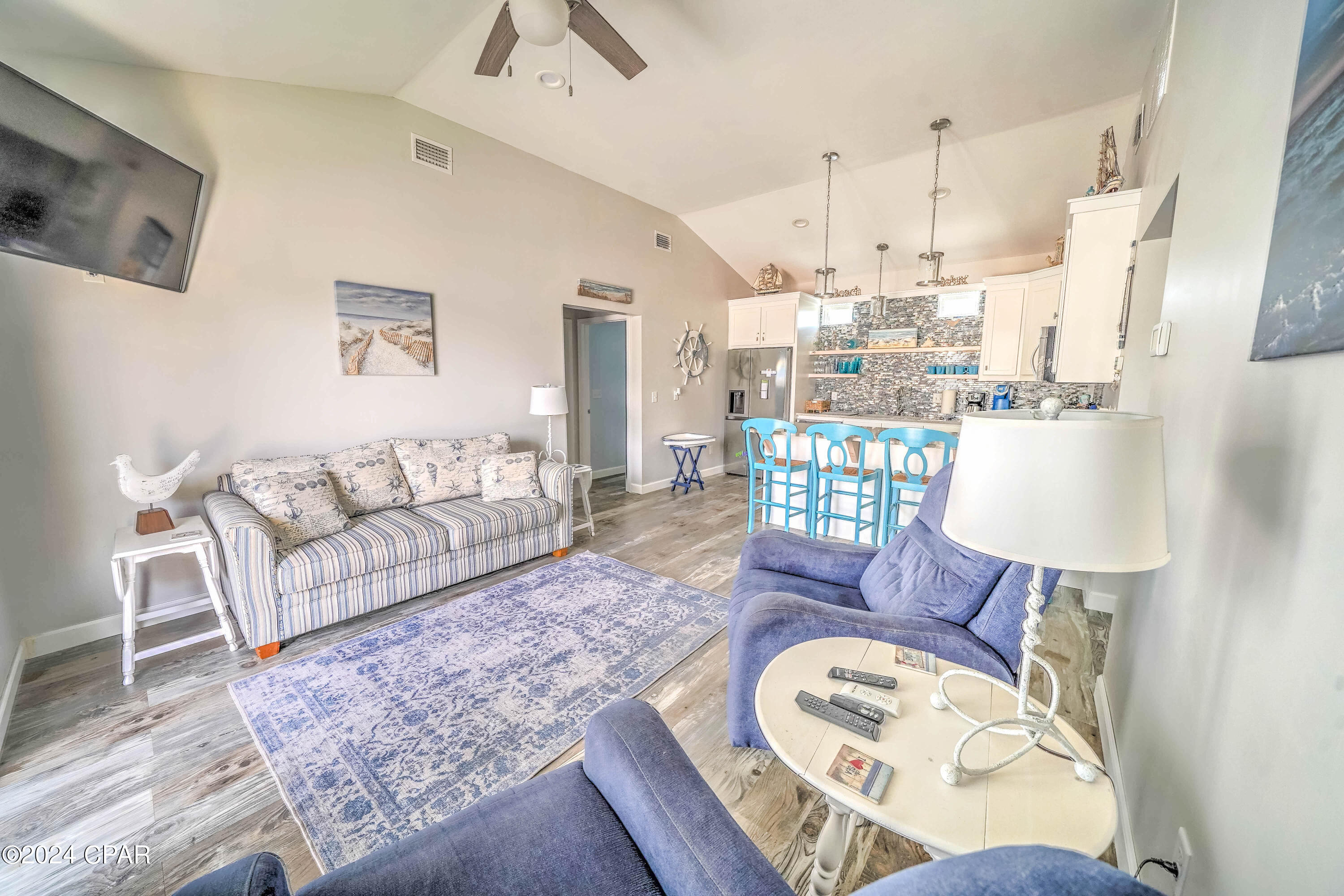 Image 4 For 599 Seabreeze Drive