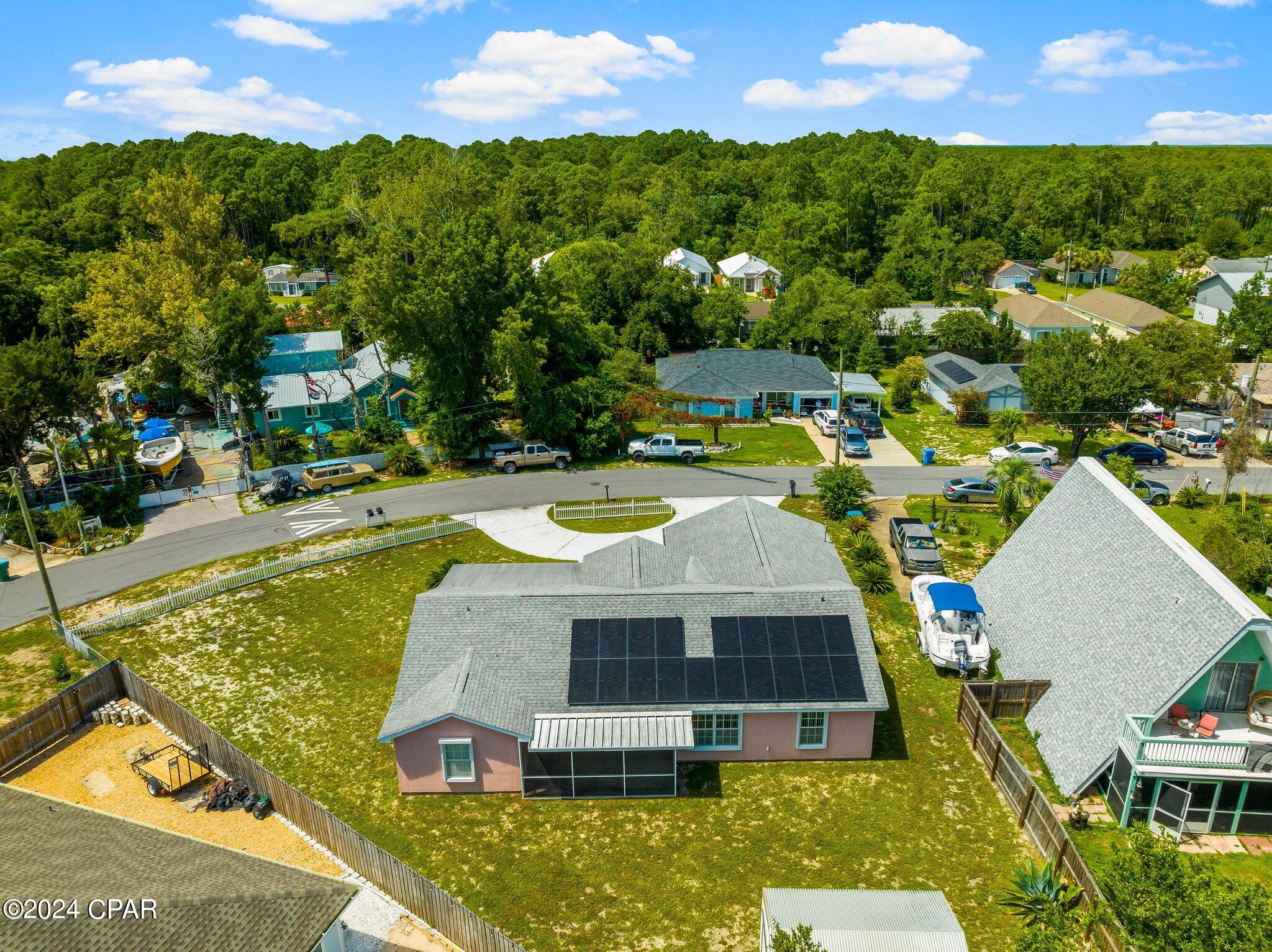 Listing photo id 17 for 138 Christopher Drive
