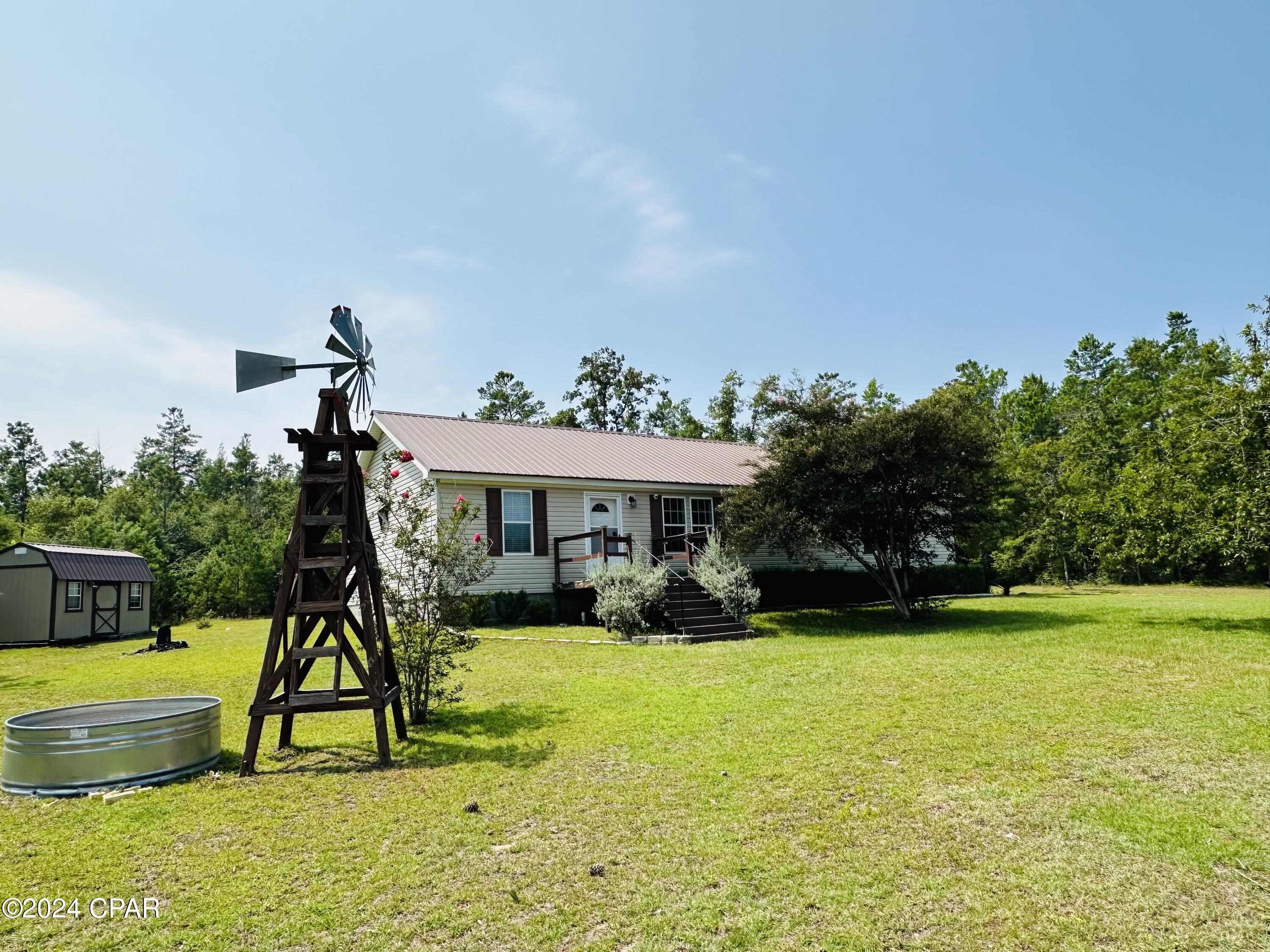 Photo of 3071 Beaverhead Alford FL 32420