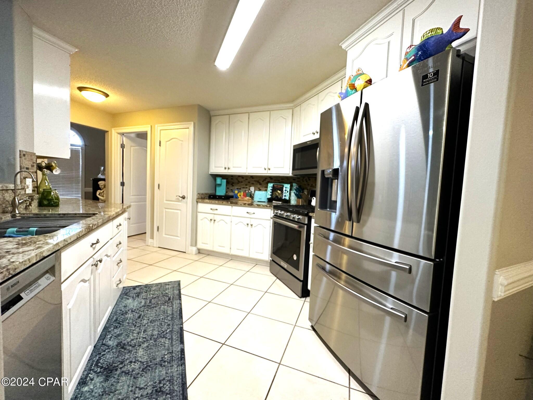 Image 20 For 209 Moonlight Bay Drive