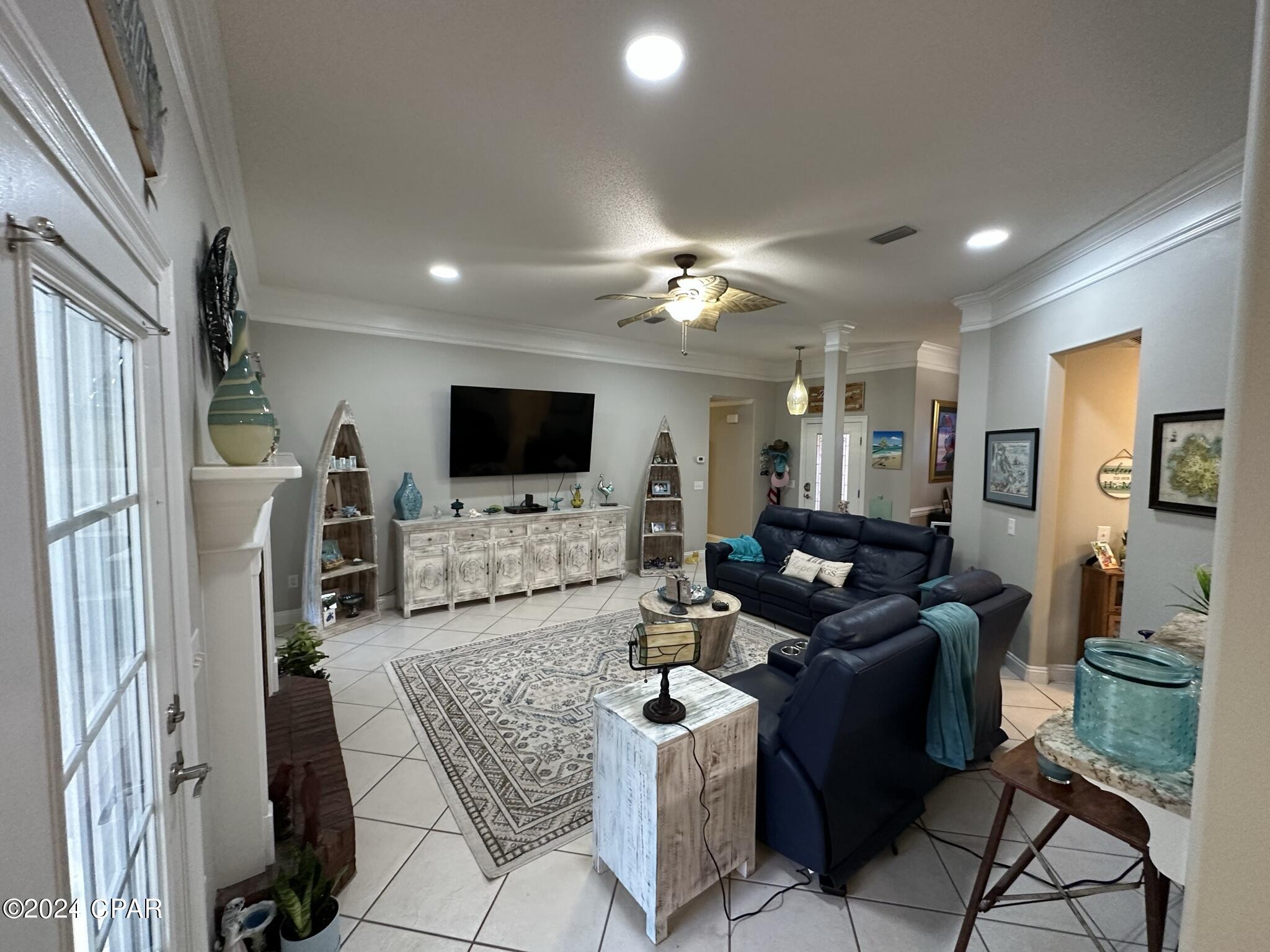Image 8 For 209 Moonlight Bay Drive