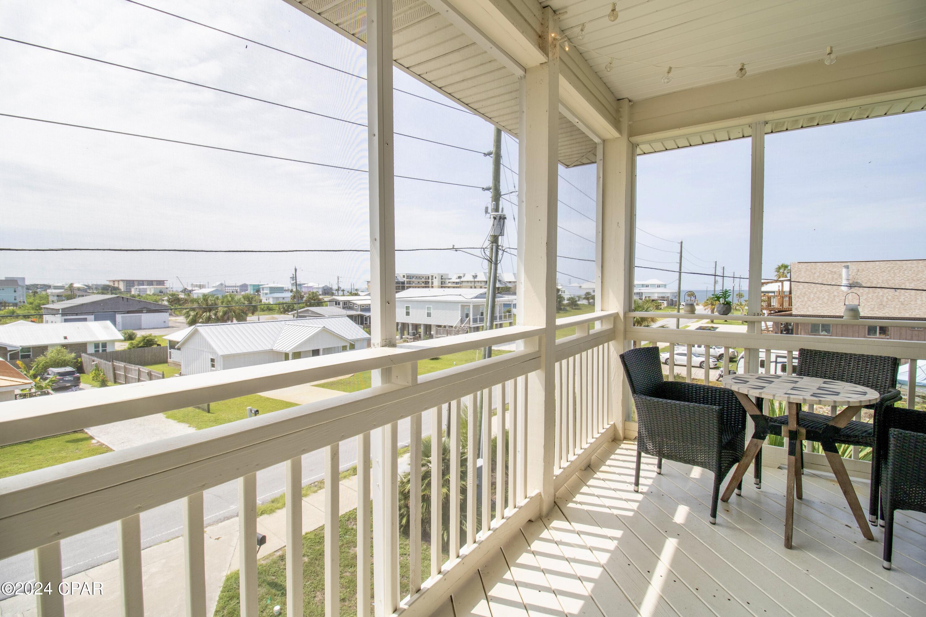 Listing photo id 21 for 119 15th Street