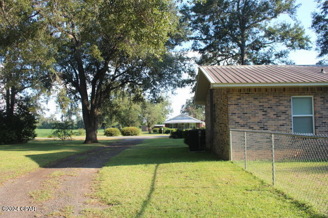 6562 Messer Road, Grand Ridge, Florida image 20