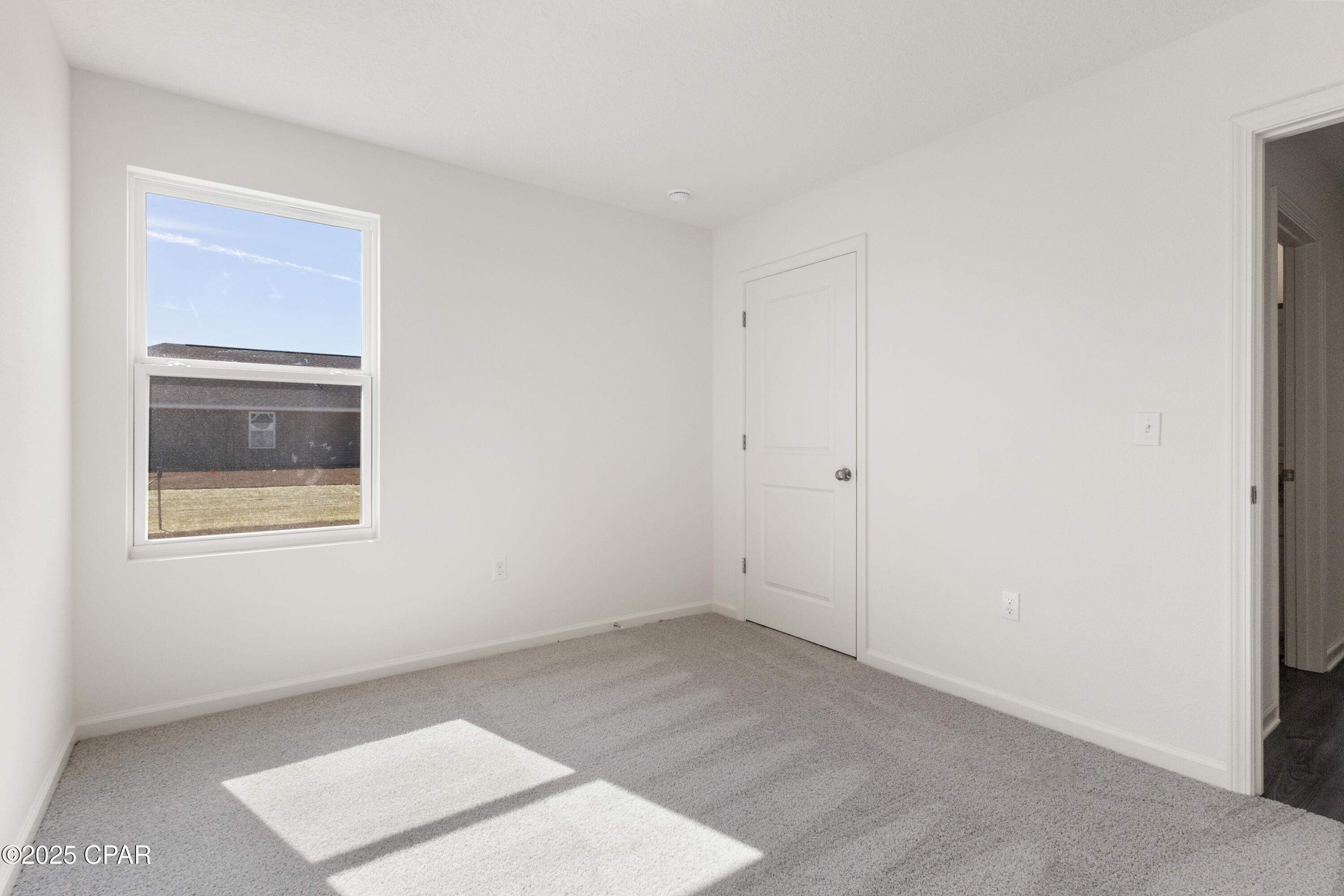 Image 11 For 1733 Madison Lane