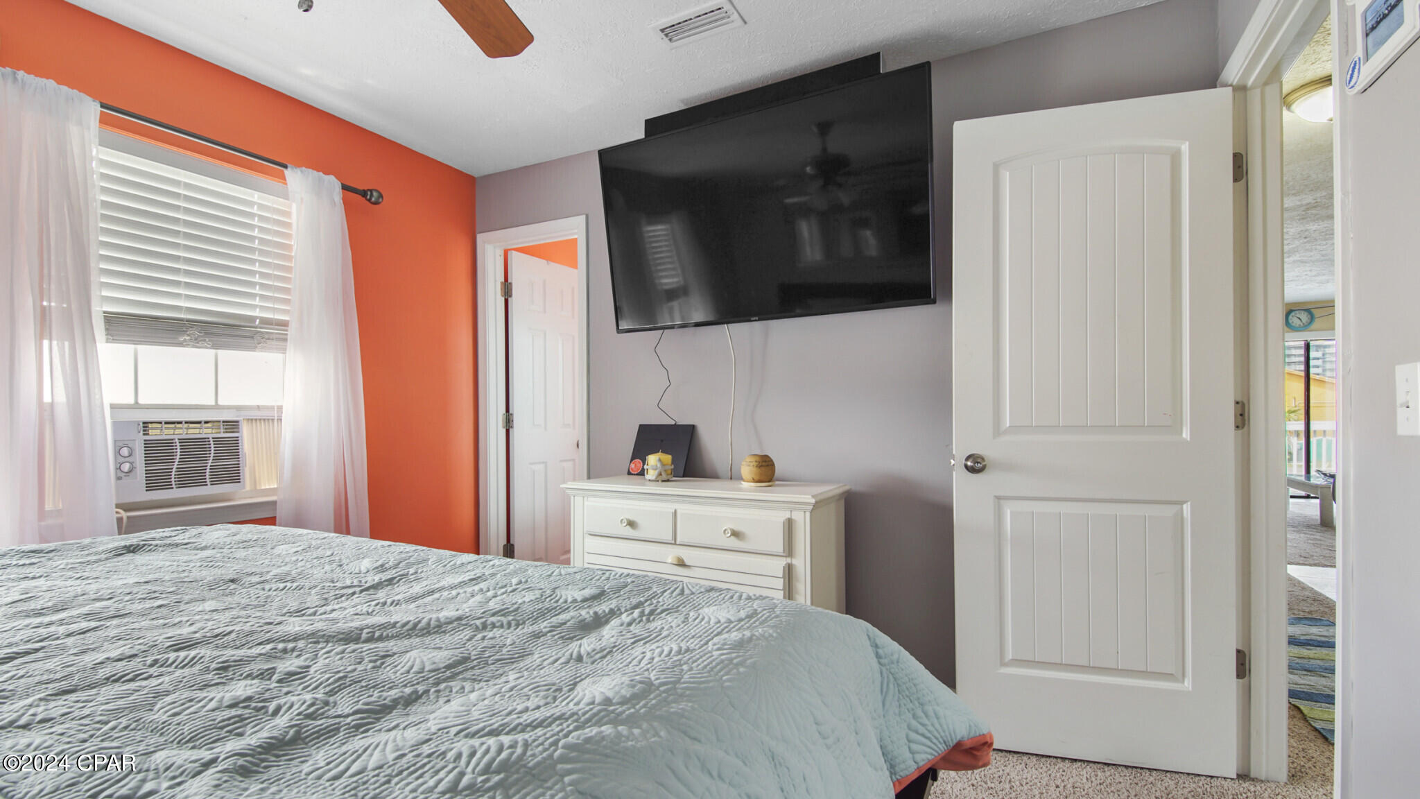 Image 18 For 6910 Beach Drive