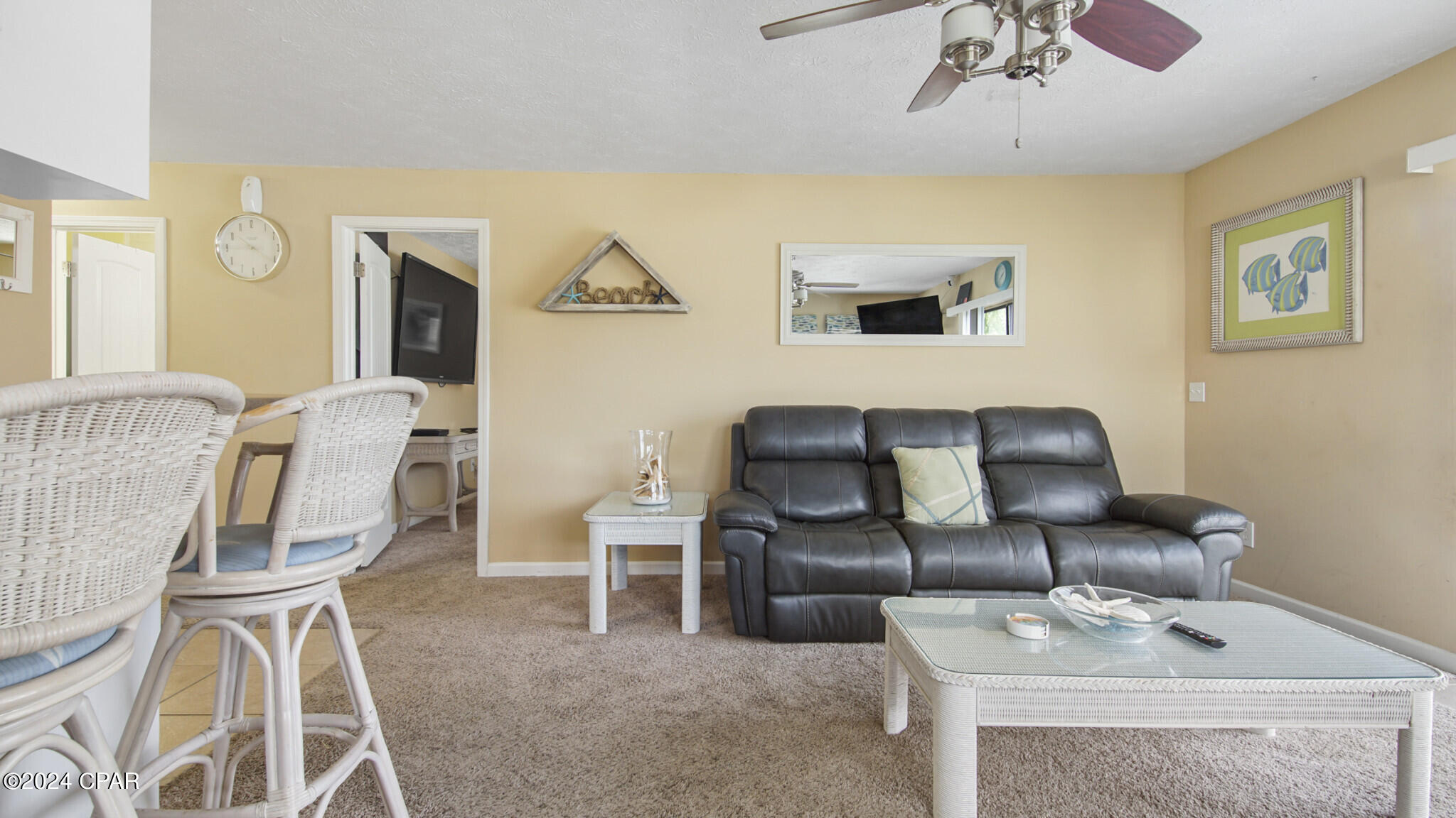 Image 2 For 6910 Beach Drive