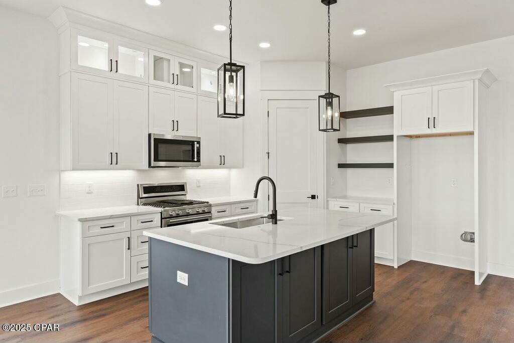303 Meadowview Ter Terrace, Lynn Haven, Florida image 13