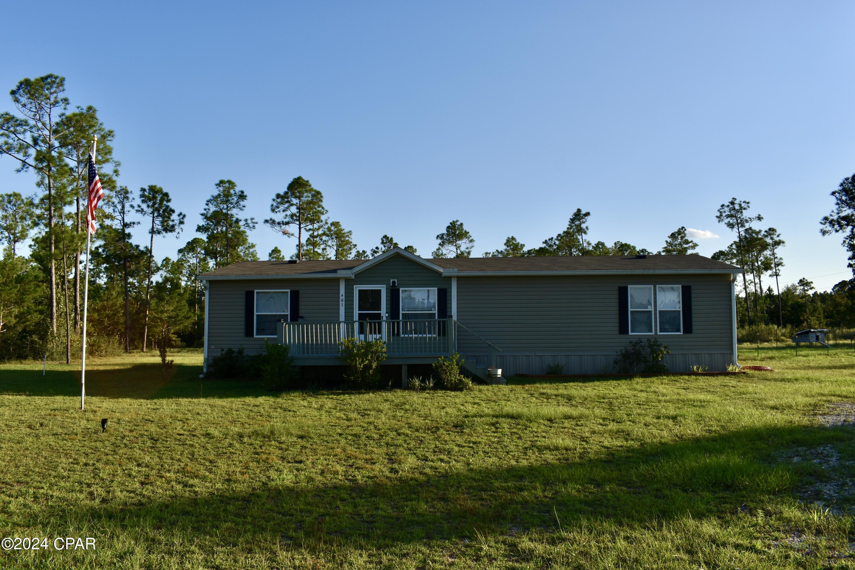 Photo of 401 Red Deer Chipley FL 32428