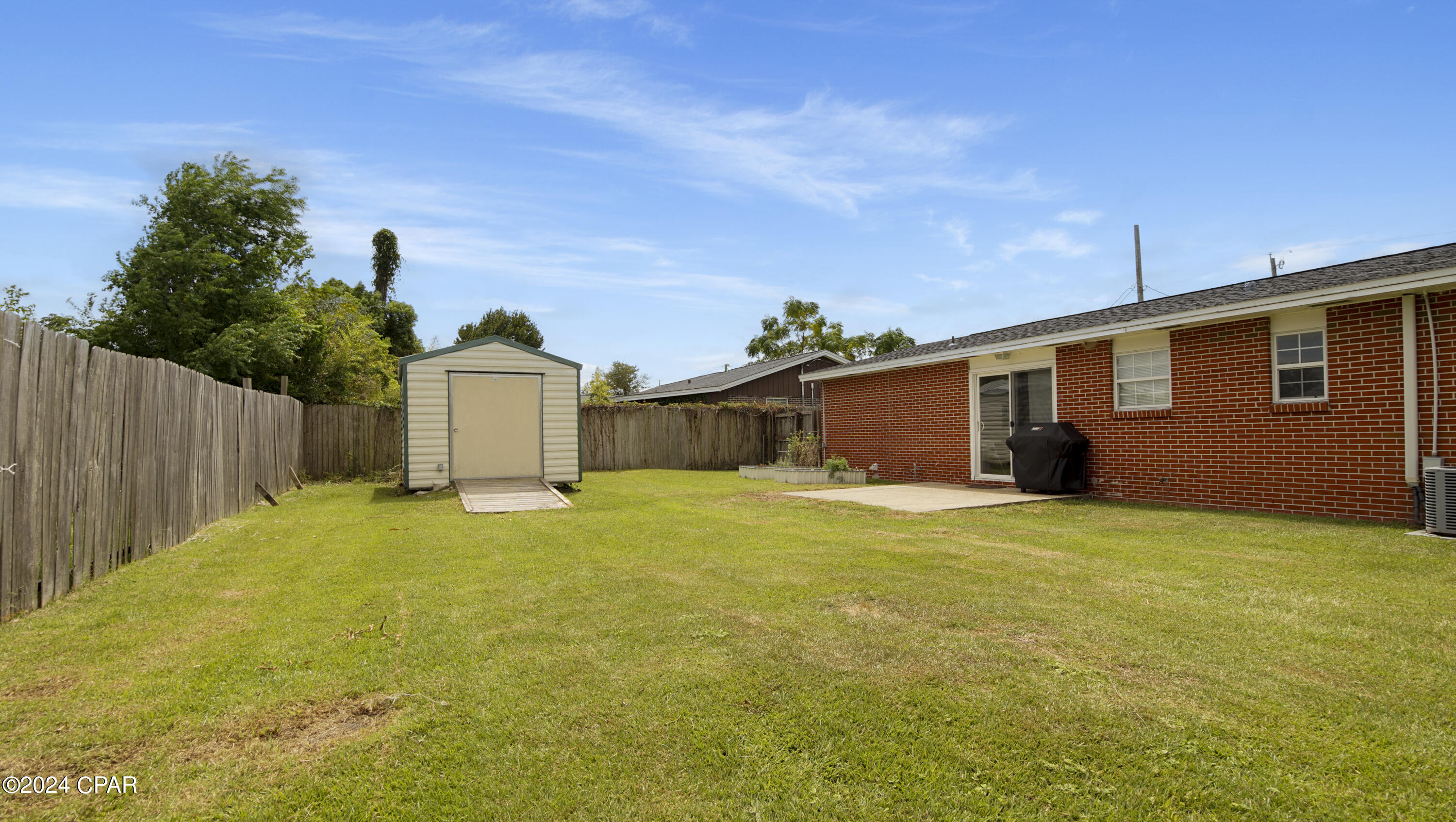 Image 6 For 910 Forestdale Avenue