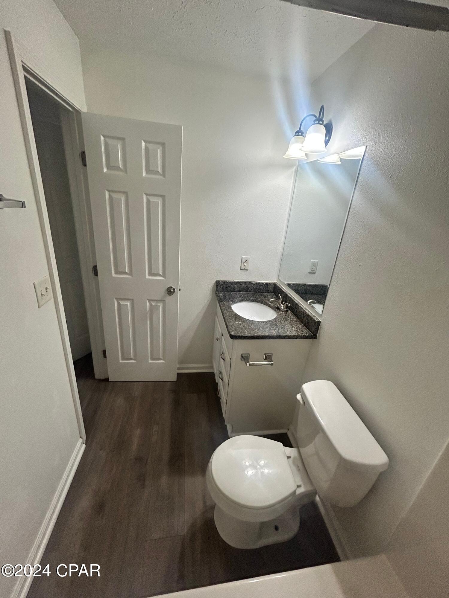 Image 18 For 3914 11th Street 303