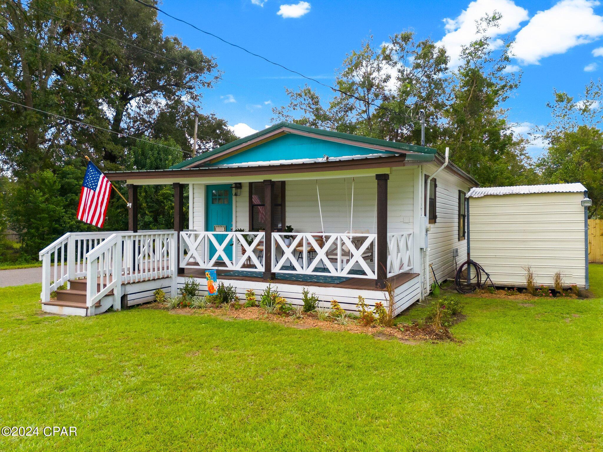1017 Tupelo Street, Wewahitchka, Florida image 3