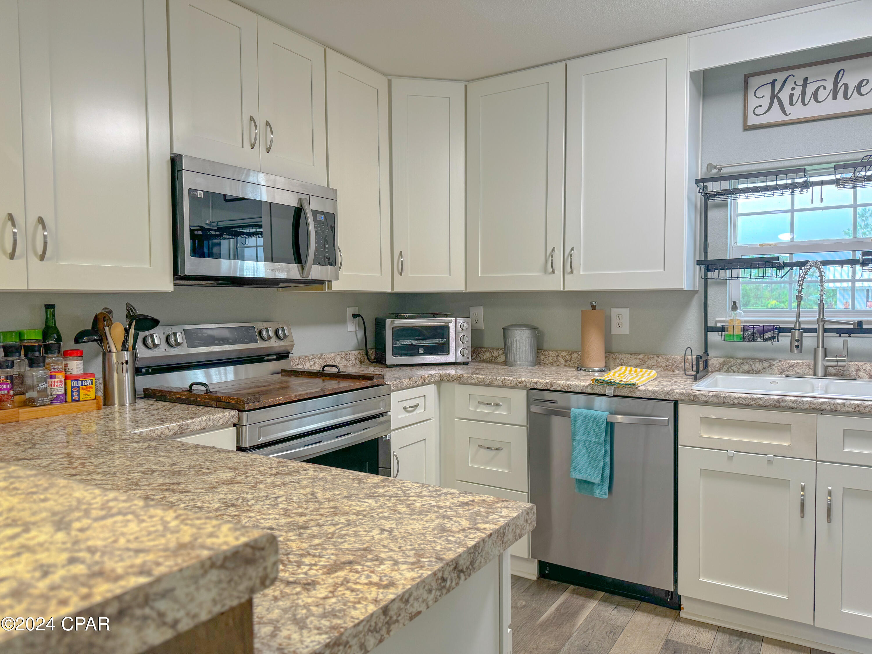 8010 SW Chester Pickron Road, Youngstown, Florida image 17
