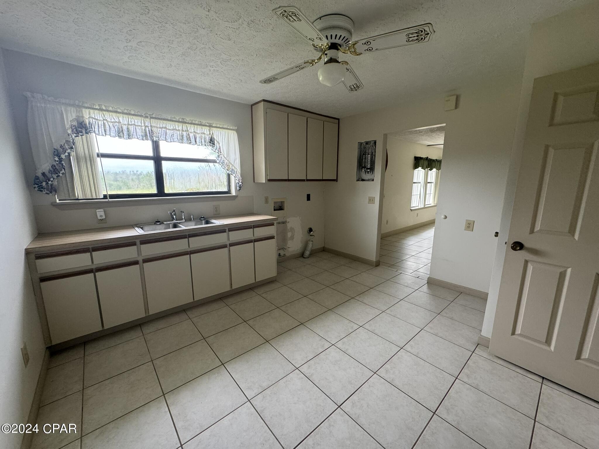 Image 17 For 22875 Parker Lane 22879