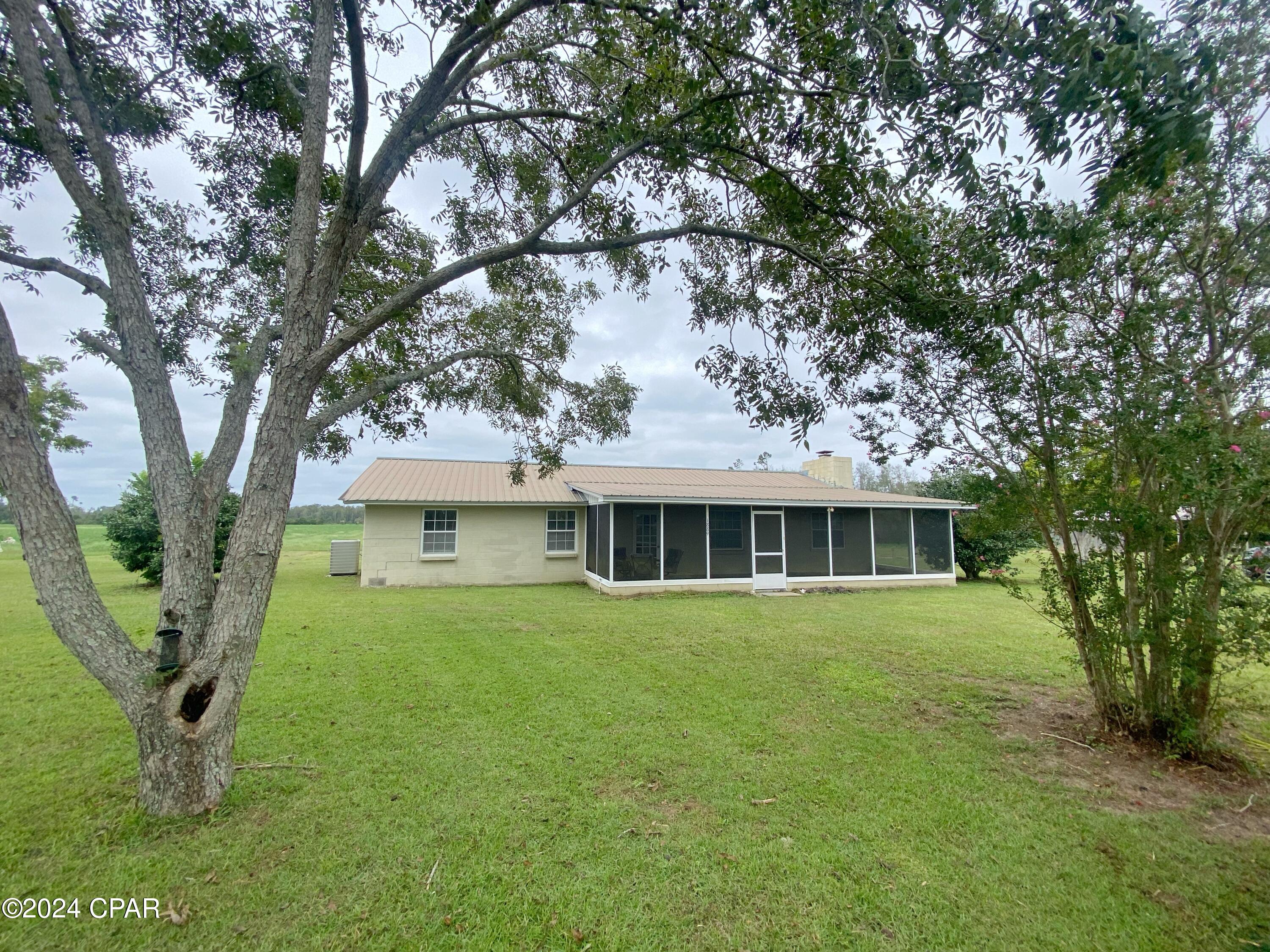 Photo of 1889 Delta Lane Marianna FL 32448