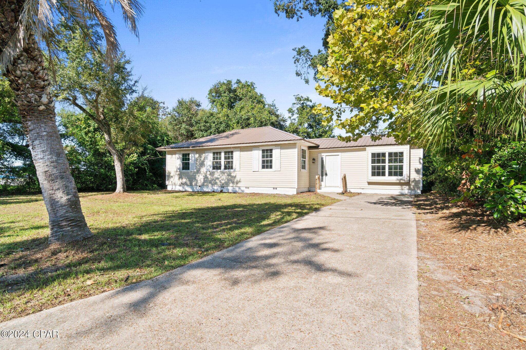 Photo of 127 Harris Ave N Panama City FL 32401