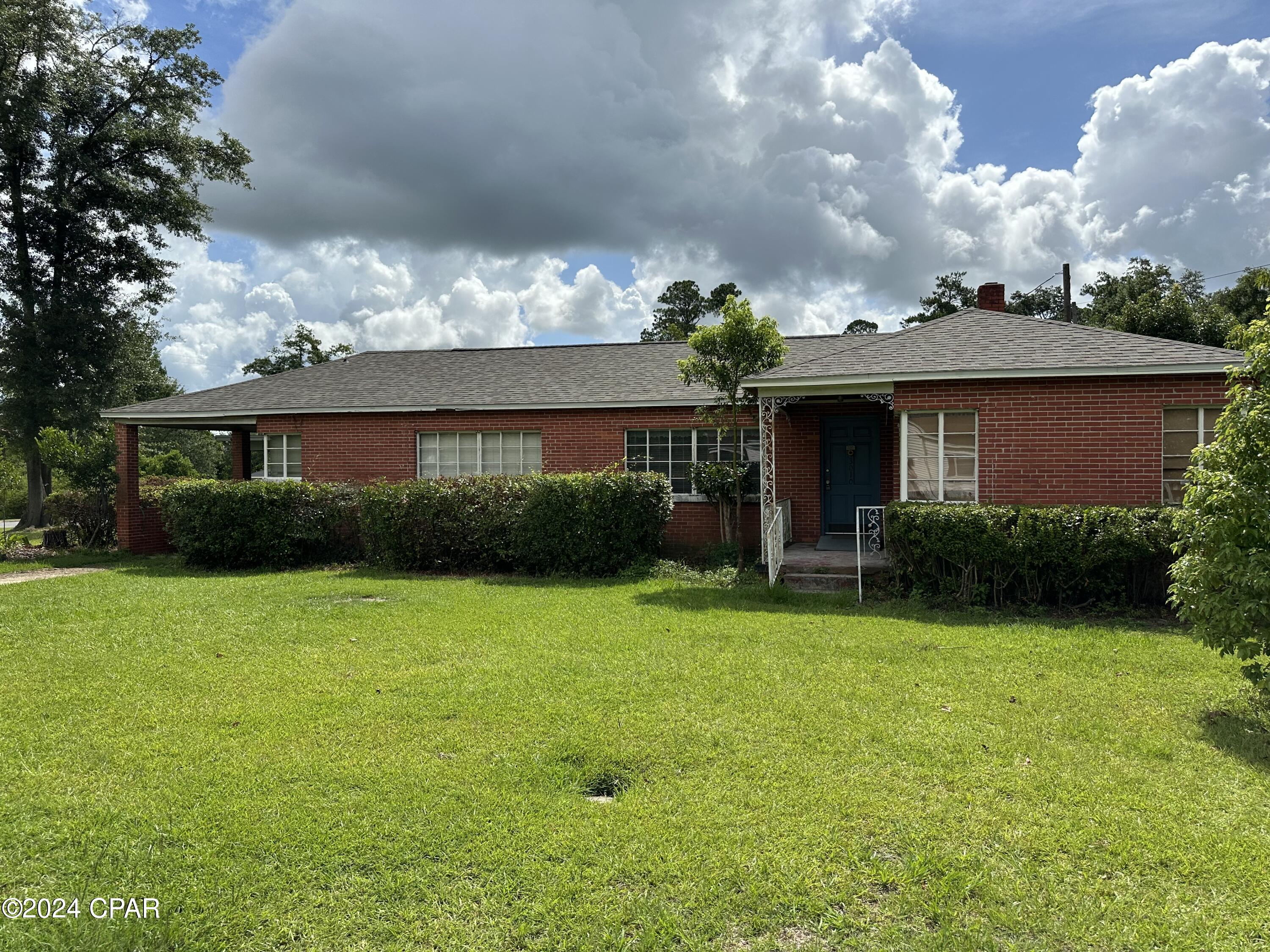 Photo of 3010 2nd Marianna FL 32446