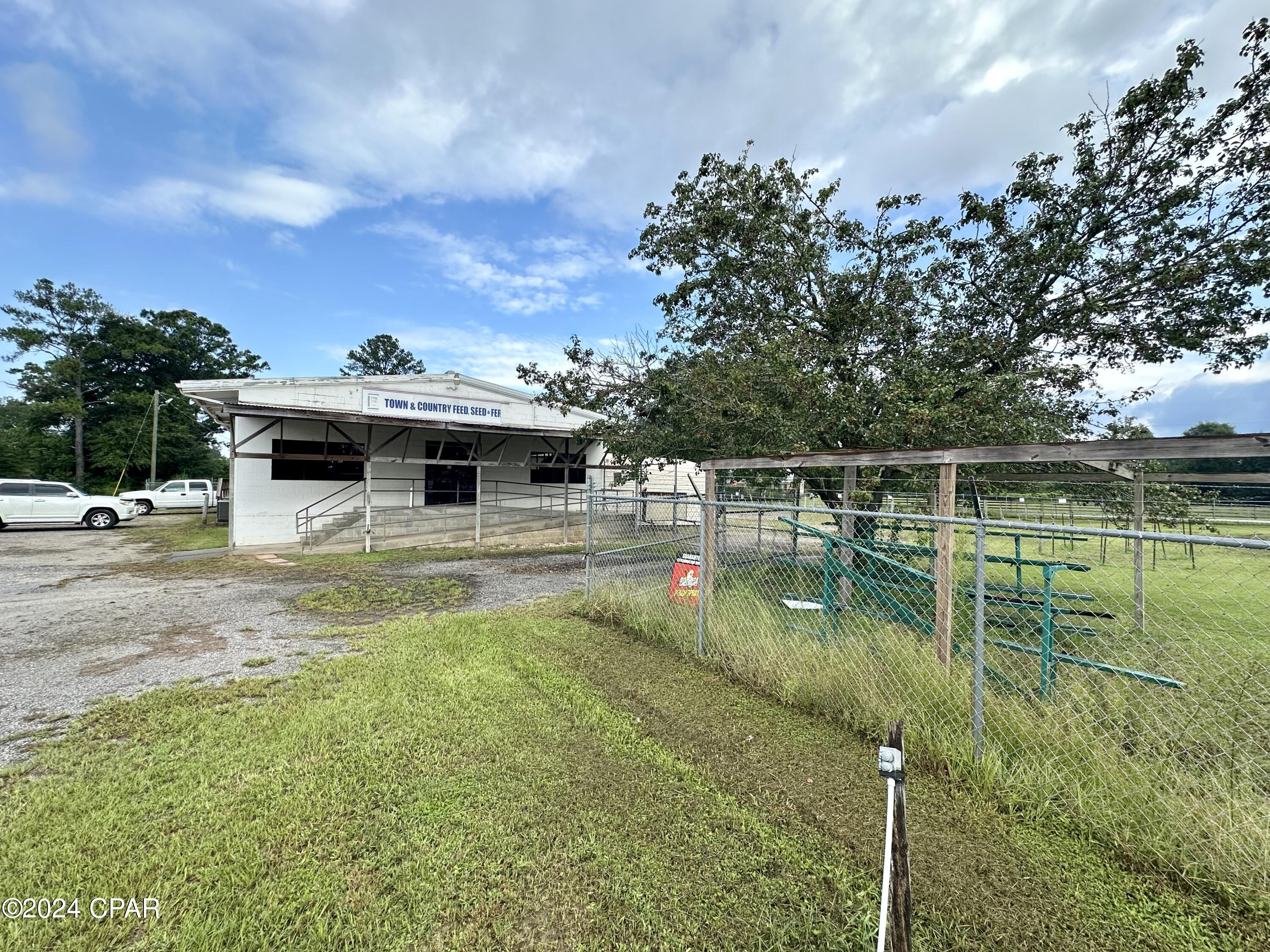 Photo of 2873 Highway 71 Marianna FL 32446