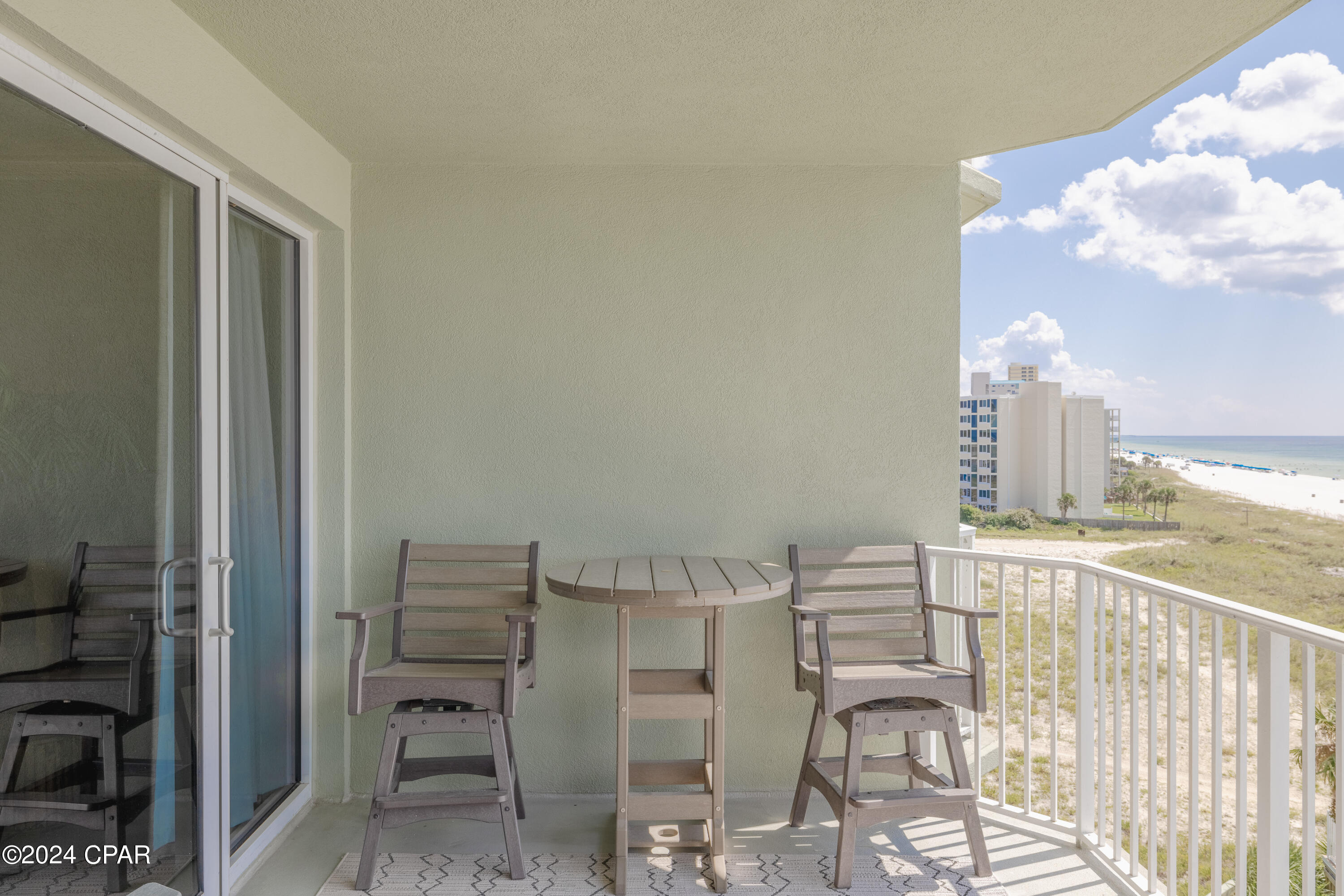 Image 21 For 9450 Thomas Drive 402