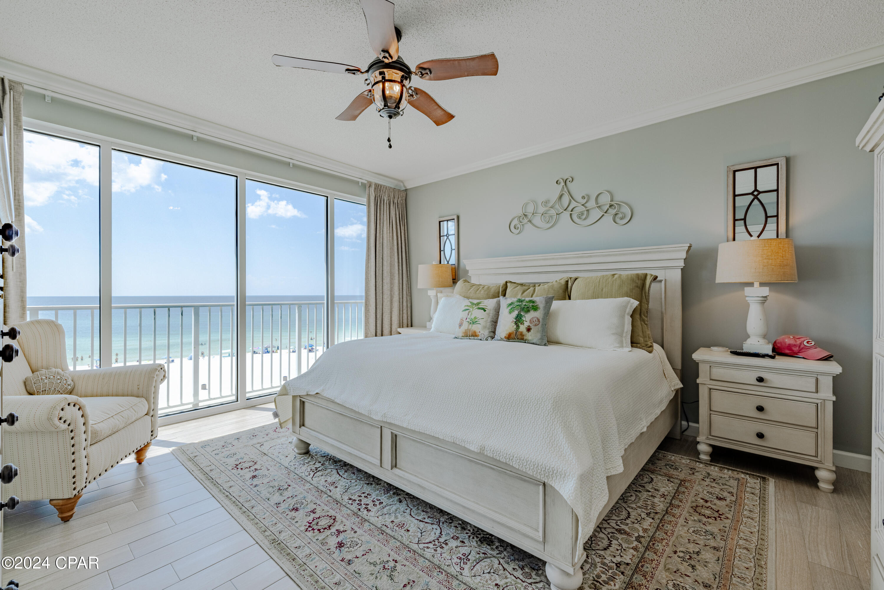 Image 9 For 9450 Thomas Drive 402