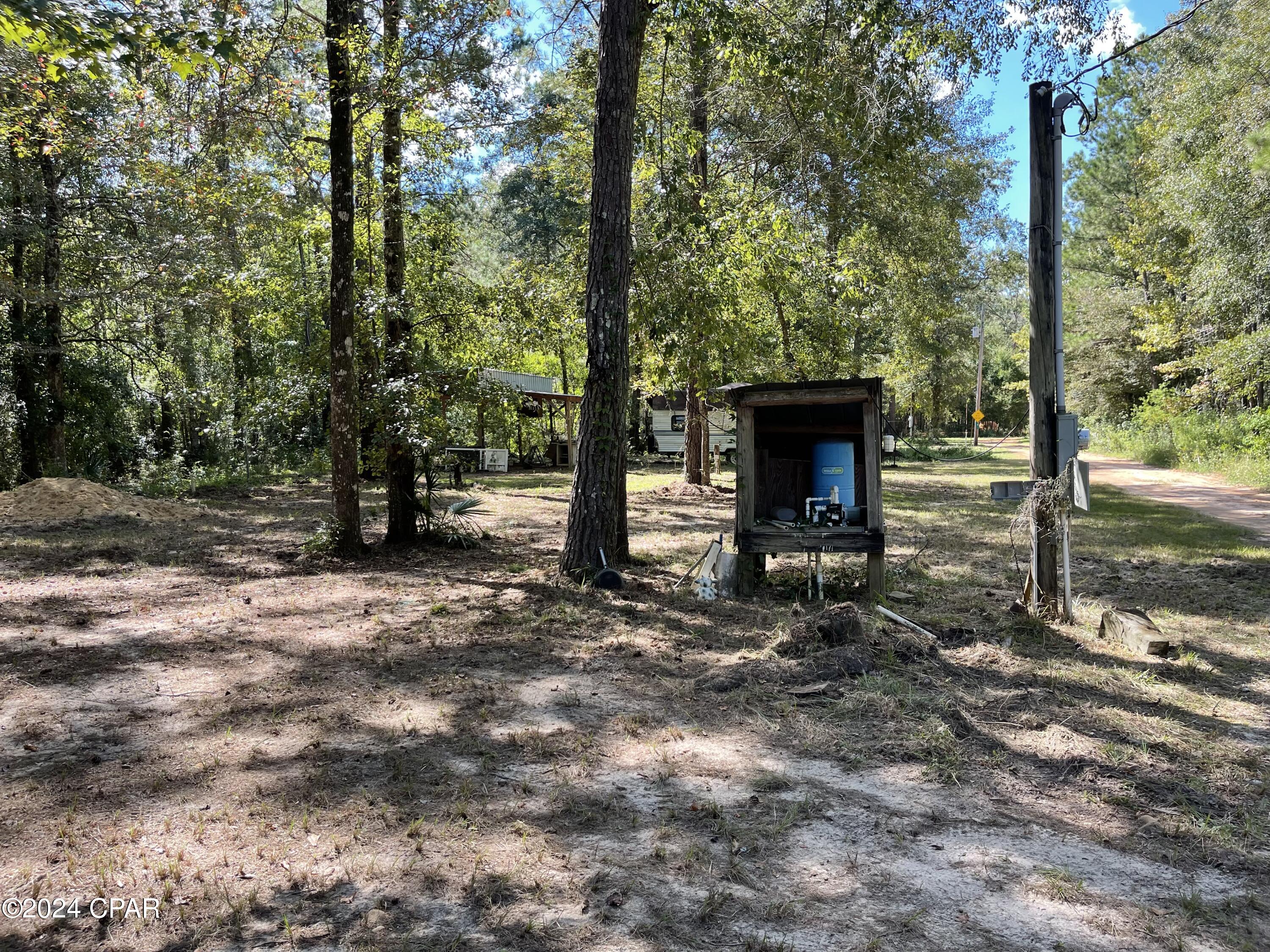 696 Smokehouse Lake Road, Ponce De Leon, Florida image 31