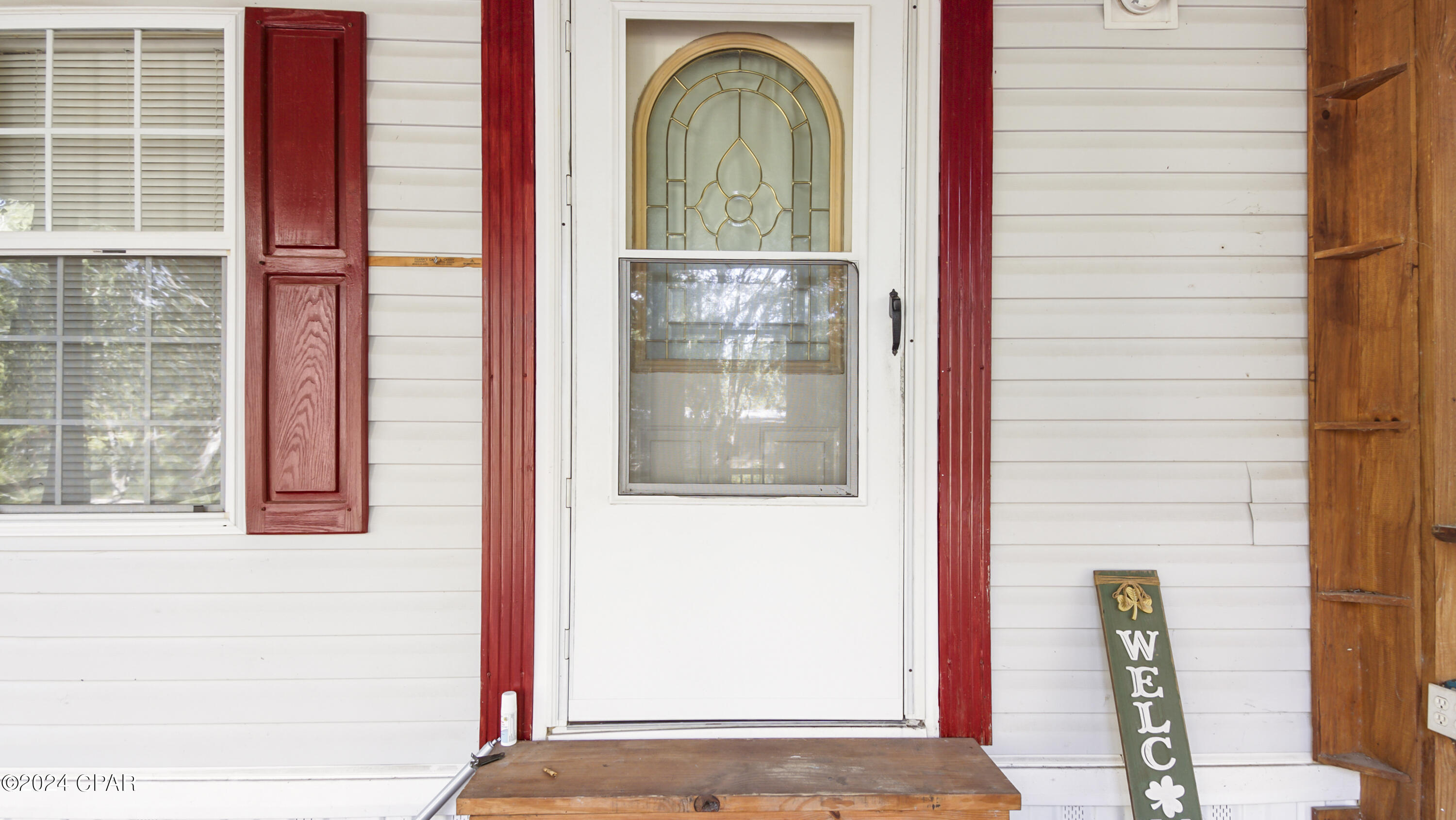 696 Smokehouse Lake Road, Ponce De Leon, Florida image 4