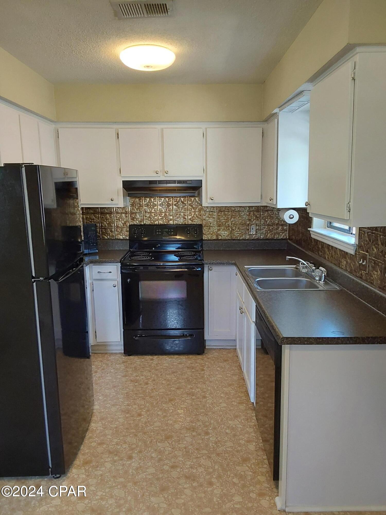 1710 Illinois Avenue, Lynn Haven, Florida image 12