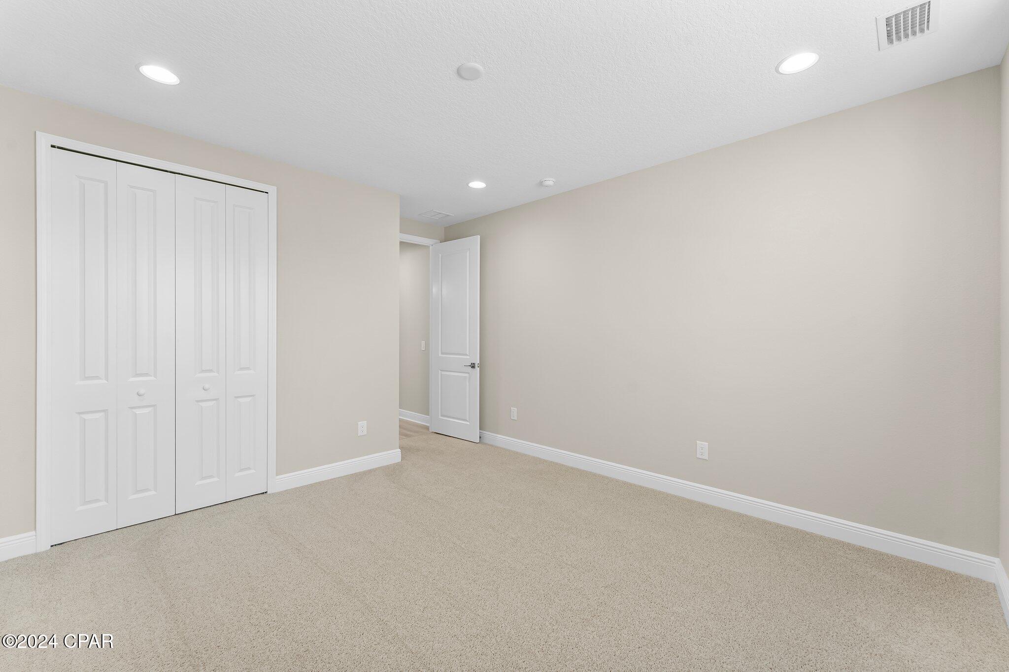 Image 7 For 9482 Paradise Drive