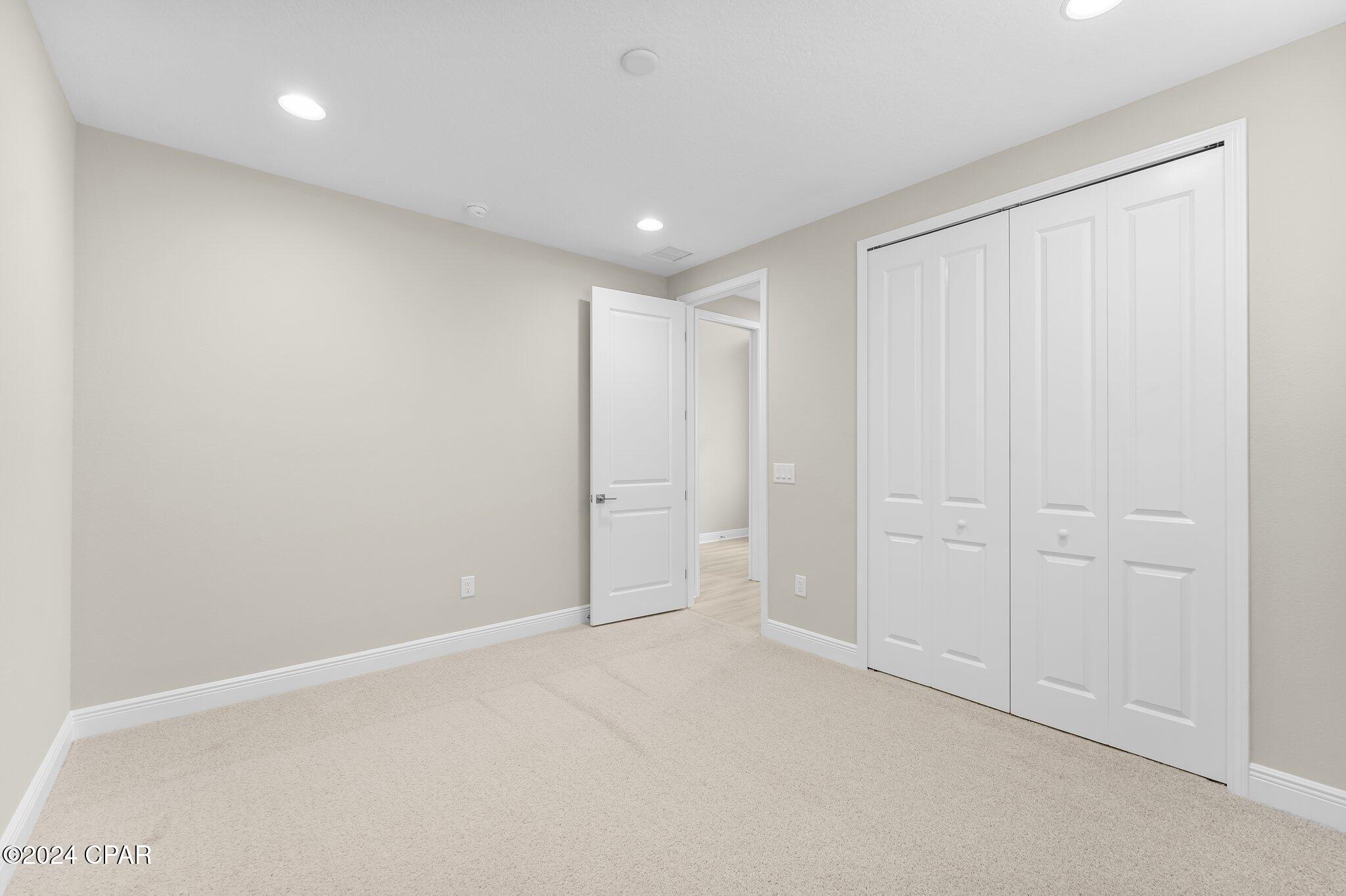 Image 9 For 9482 Paradise Drive