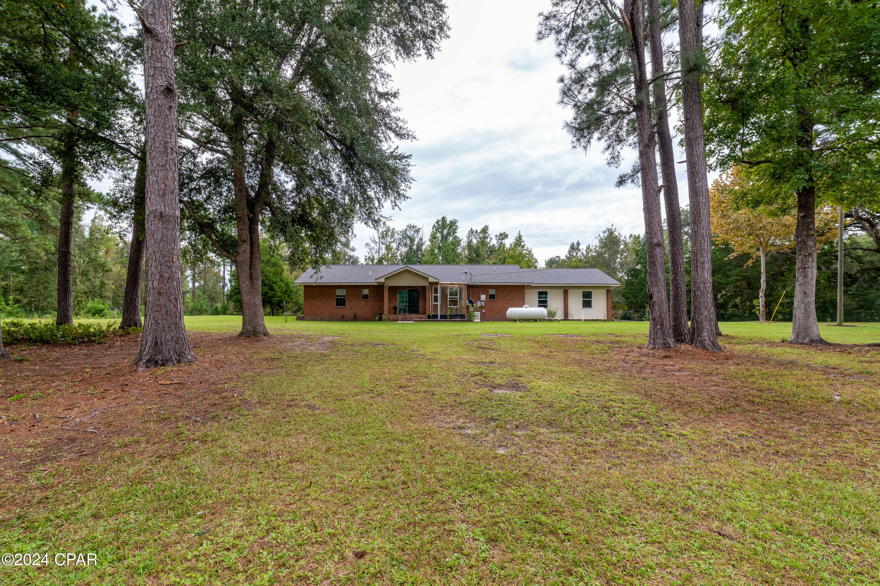 727 Wrights Creek Road, Caryville, Florida image 10