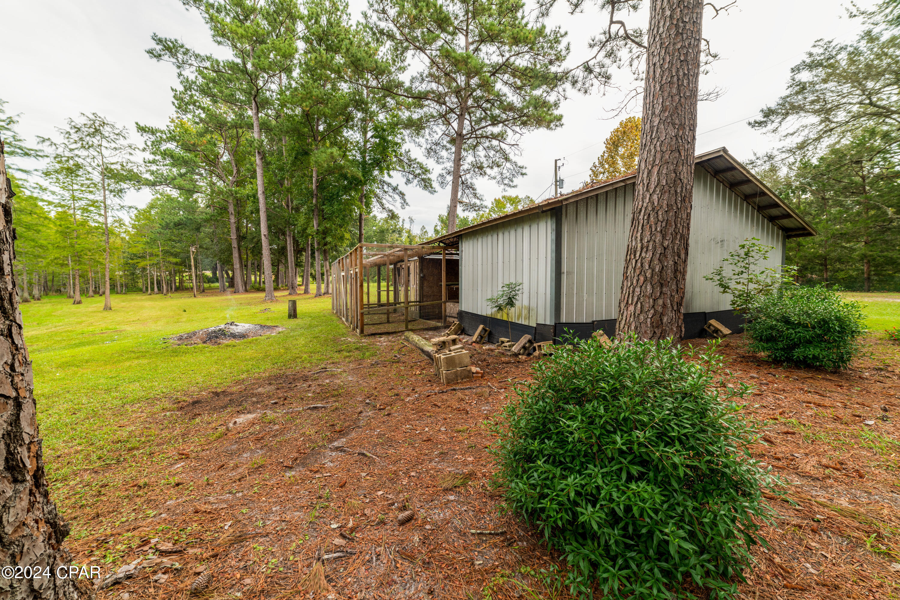 727 Wrights Creek Road, Caryville, Florida image 16
