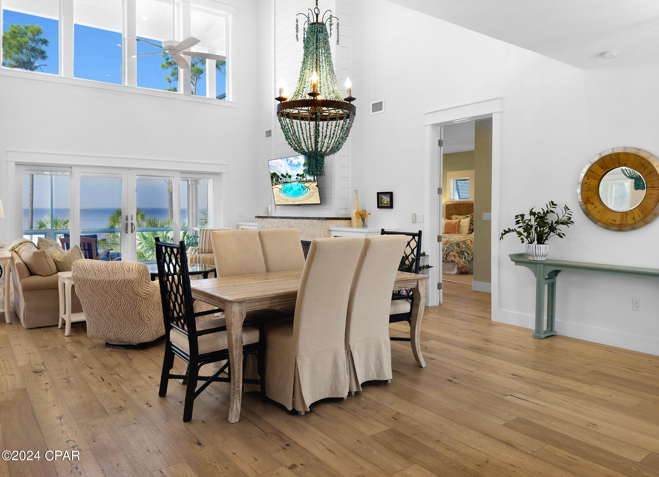 Listing photo id 20 for 411 Windmark Way Way