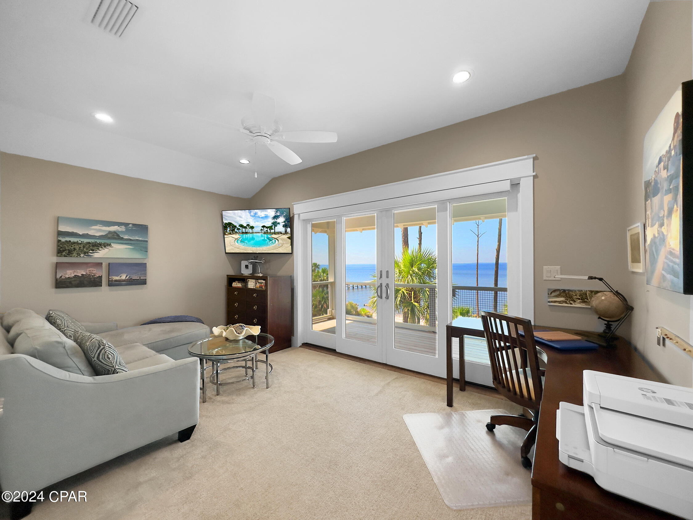Listing photo id 49 for 411 Windmark Way Way