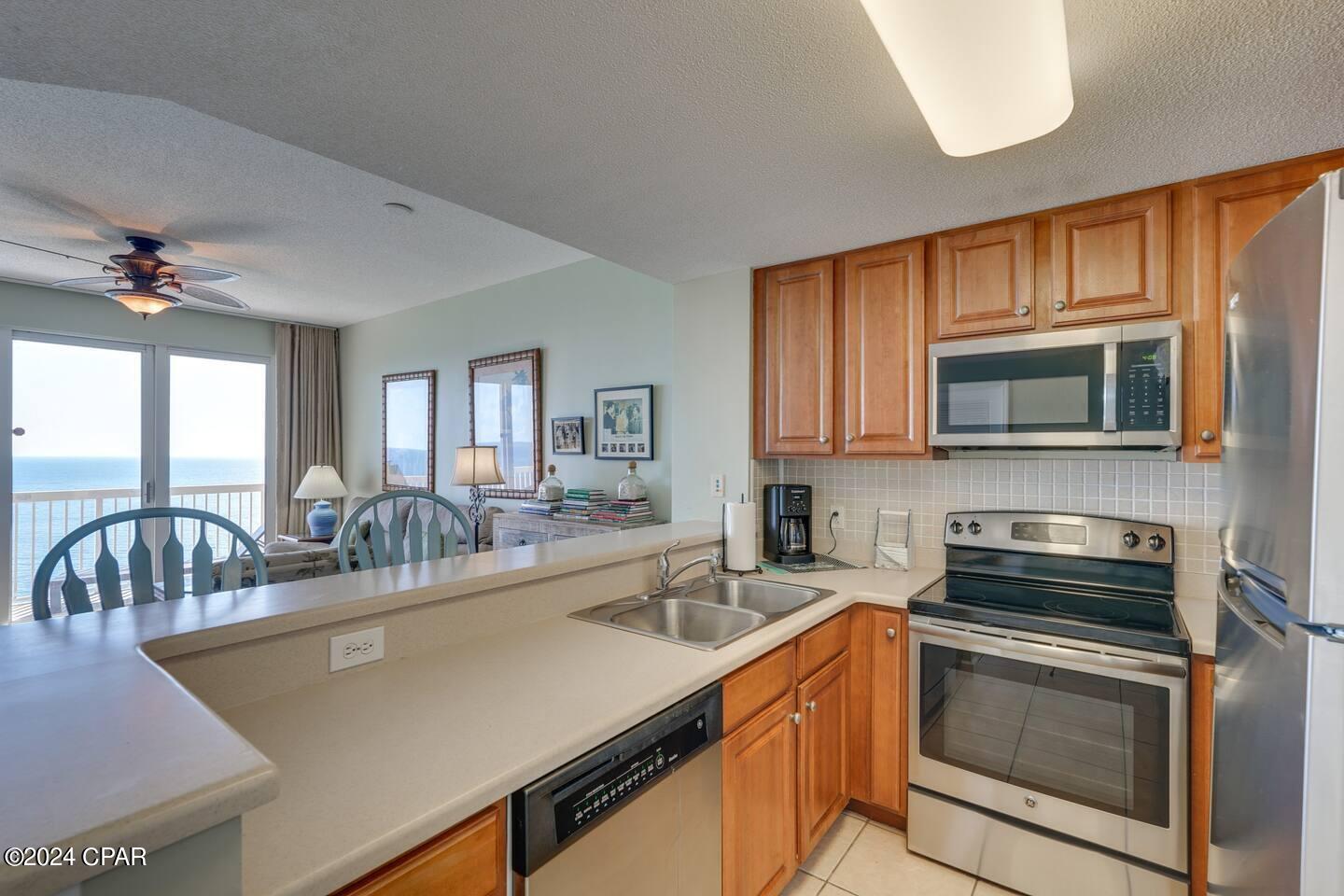 Image 4 For 5115 Gulf Drive 2105
