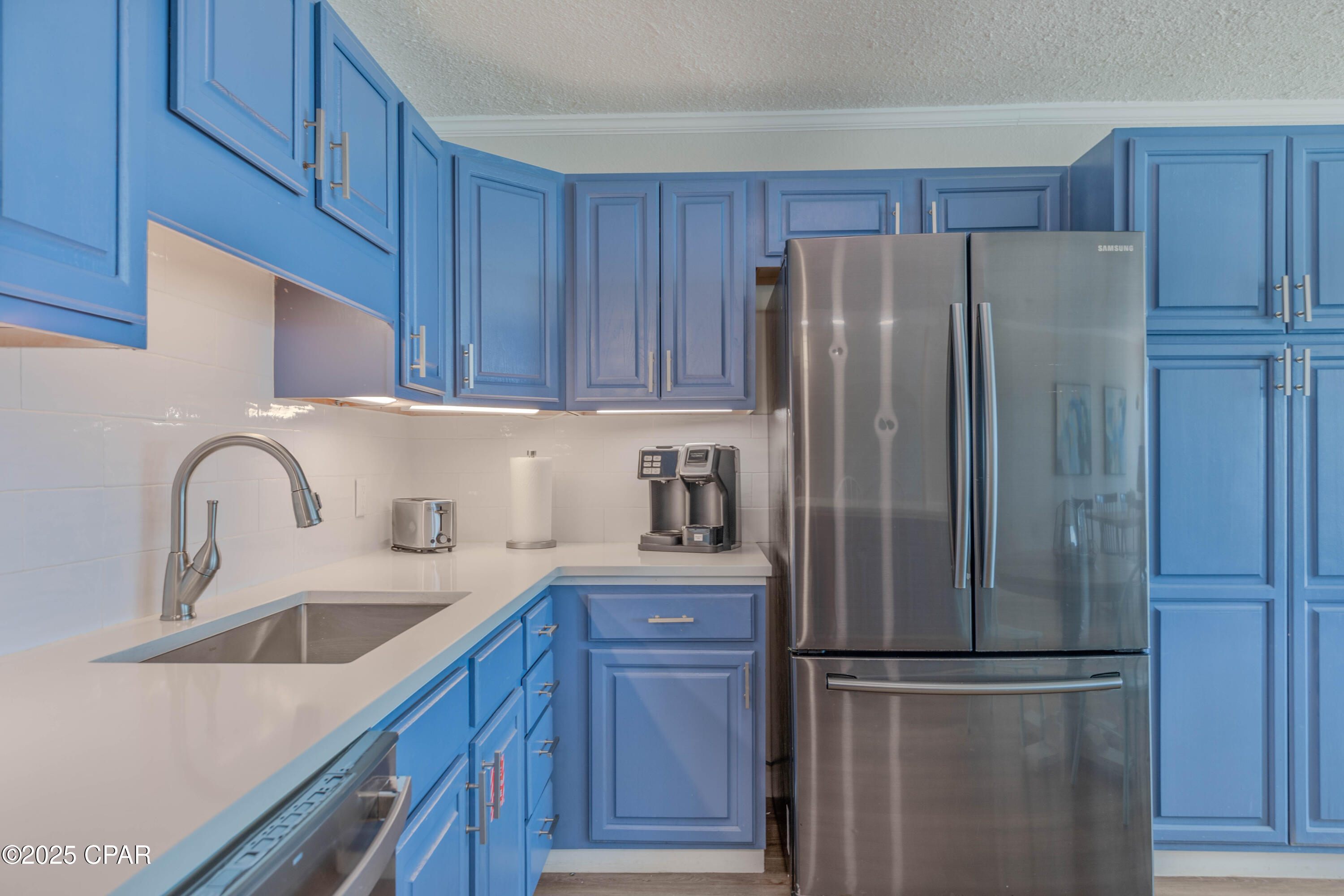 Image 13 For 8743 Thomas Drive 1513