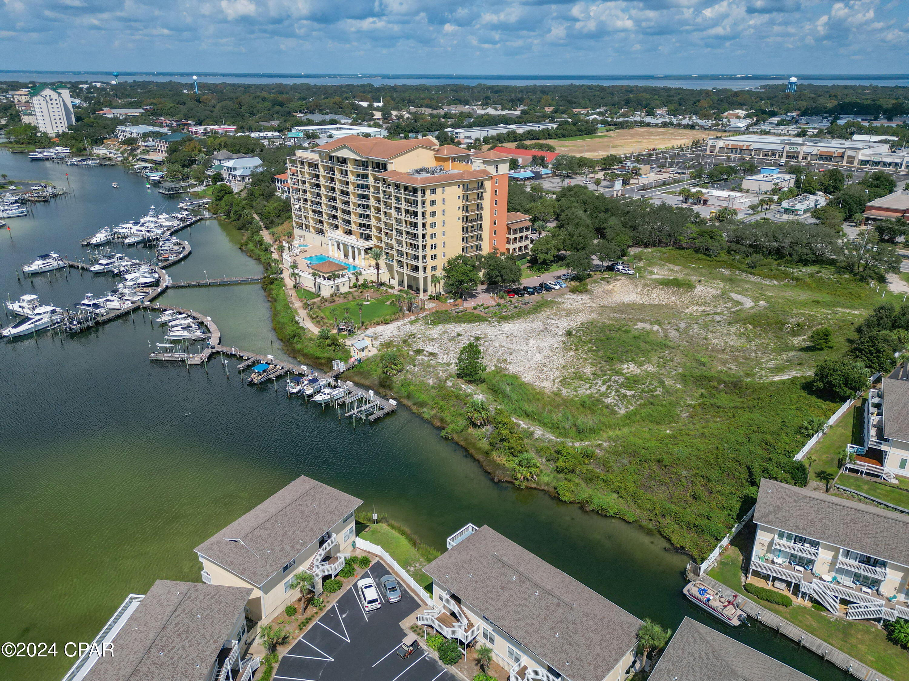 Image 9 For 796 Harbor Boulevard Boulevard