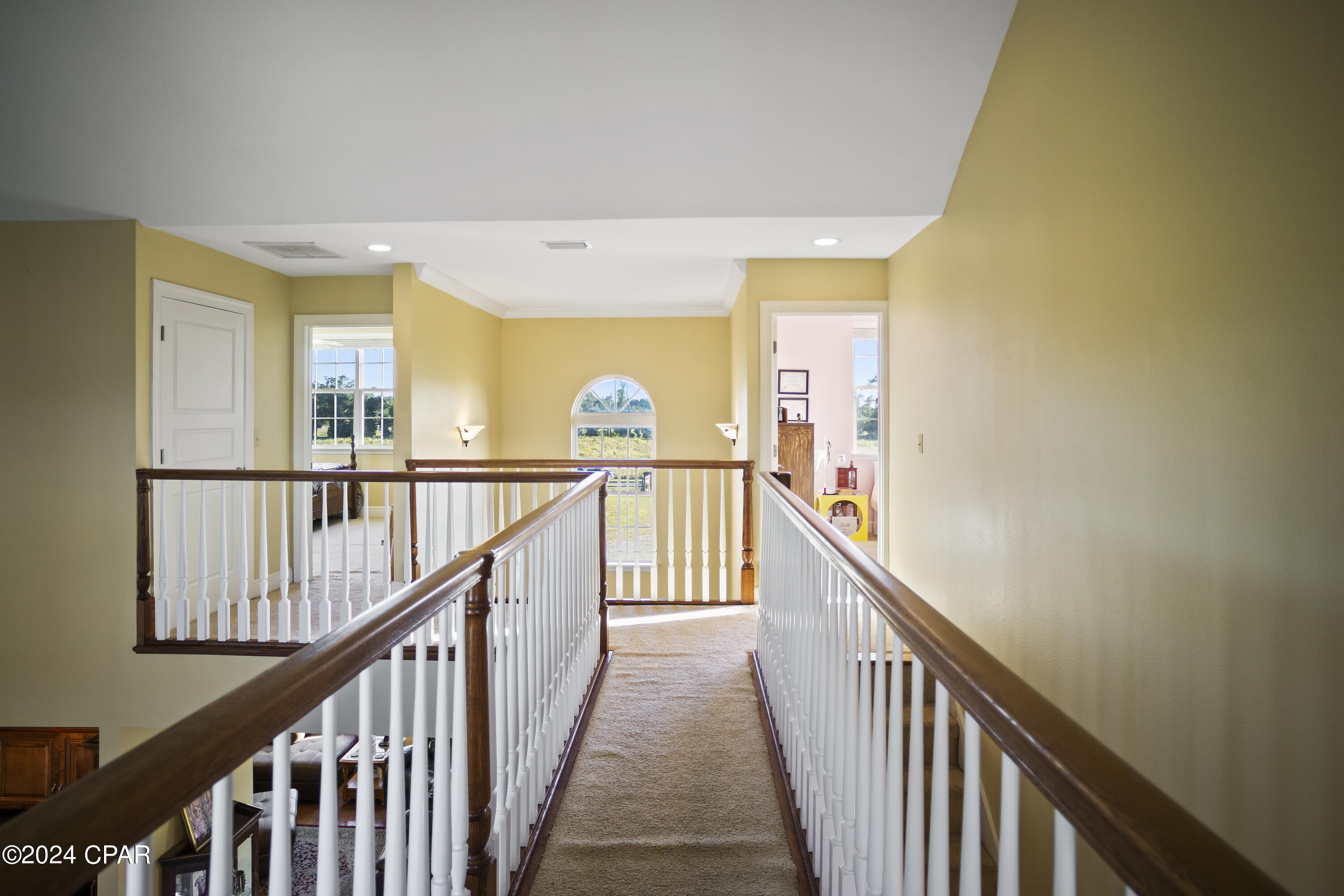 Listing photo id 24 for 5218 Chestnut Lane