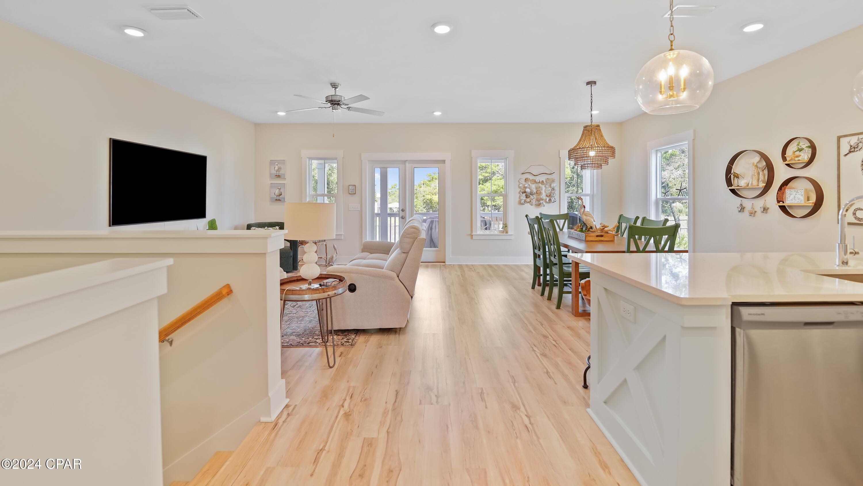 22962 Ann Miller Road, Panama City Beach, Florida image 9
