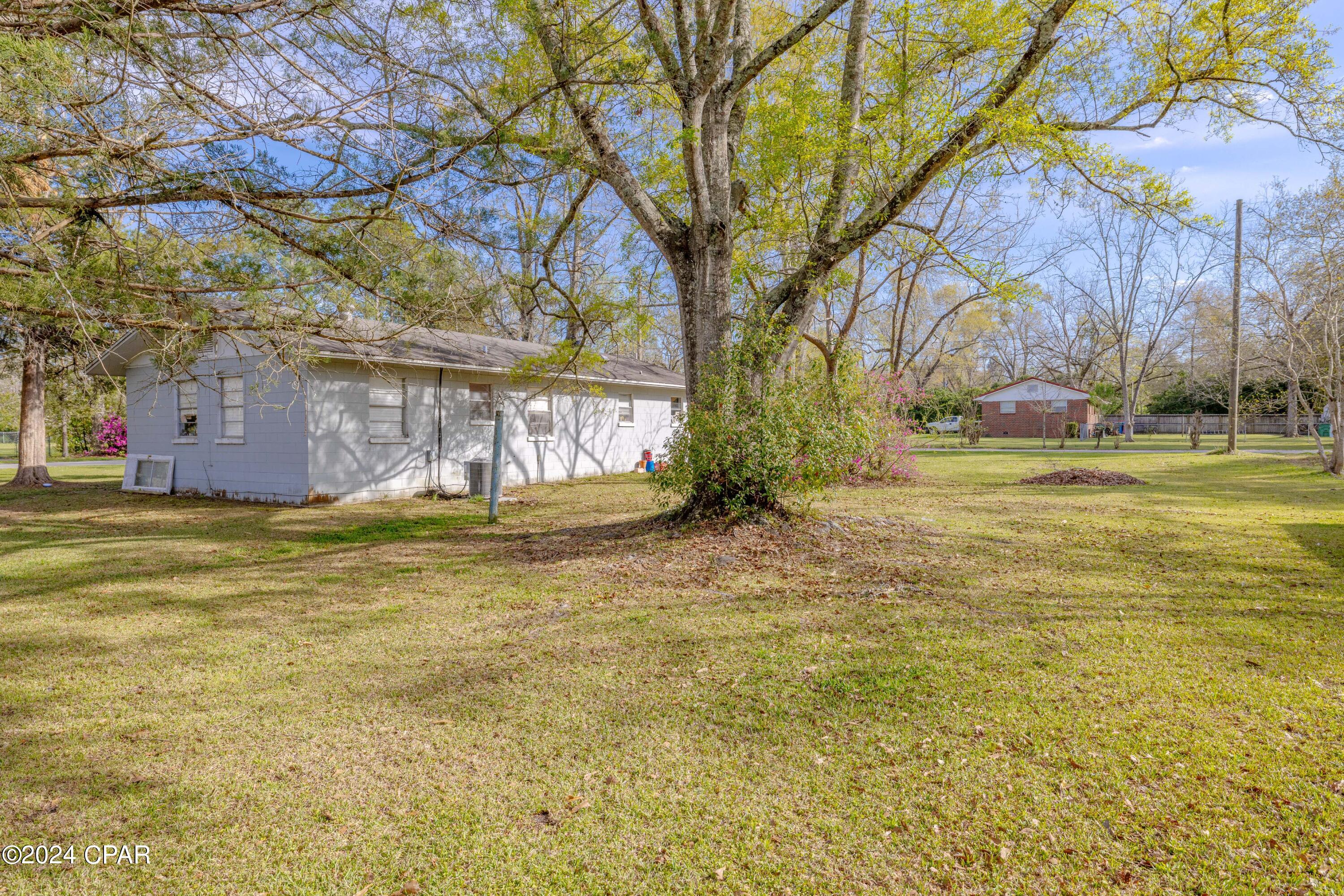 540 4th Street, Chipley, Florida image 12