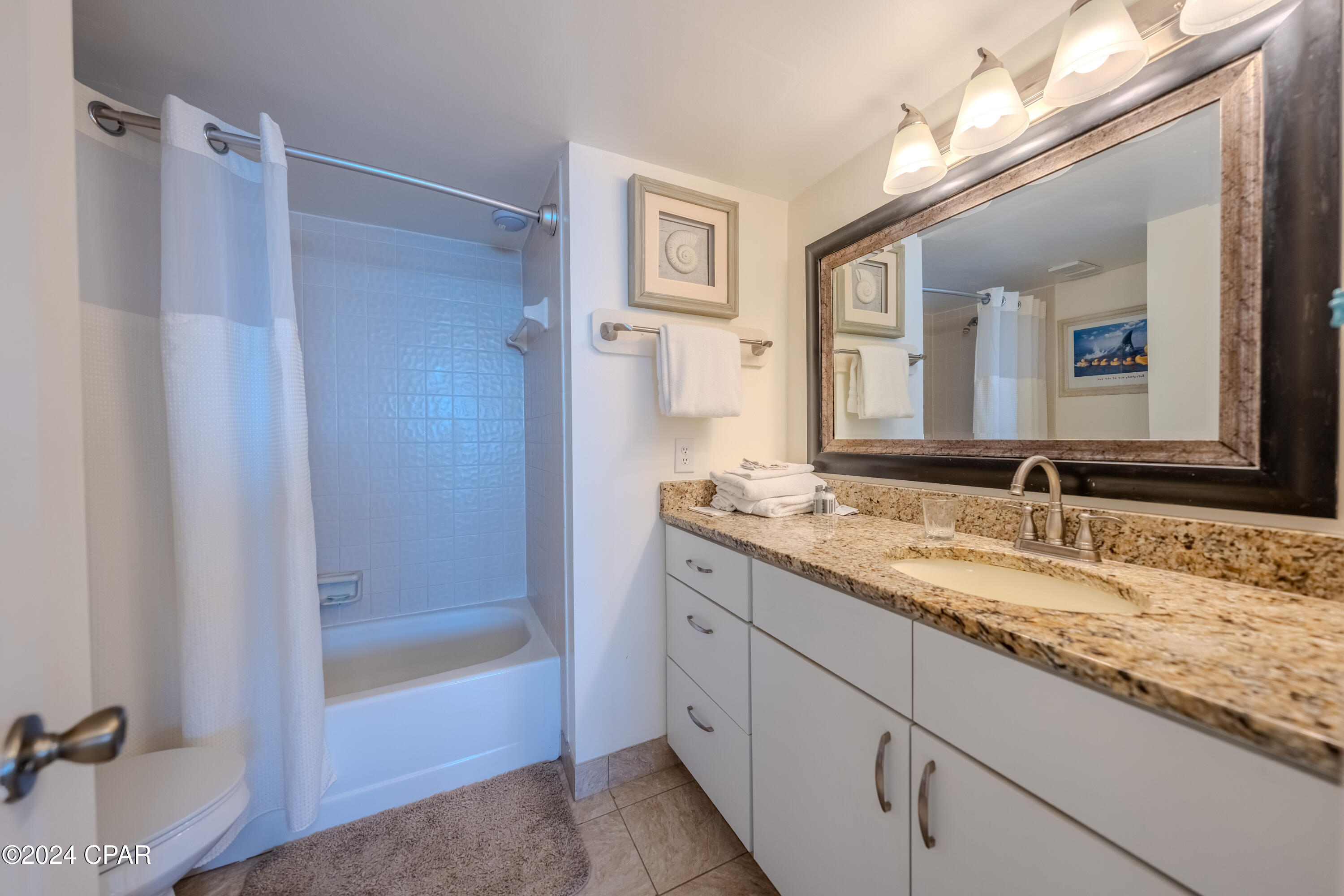 Image 17 For 6505 Thomas Drive 1002