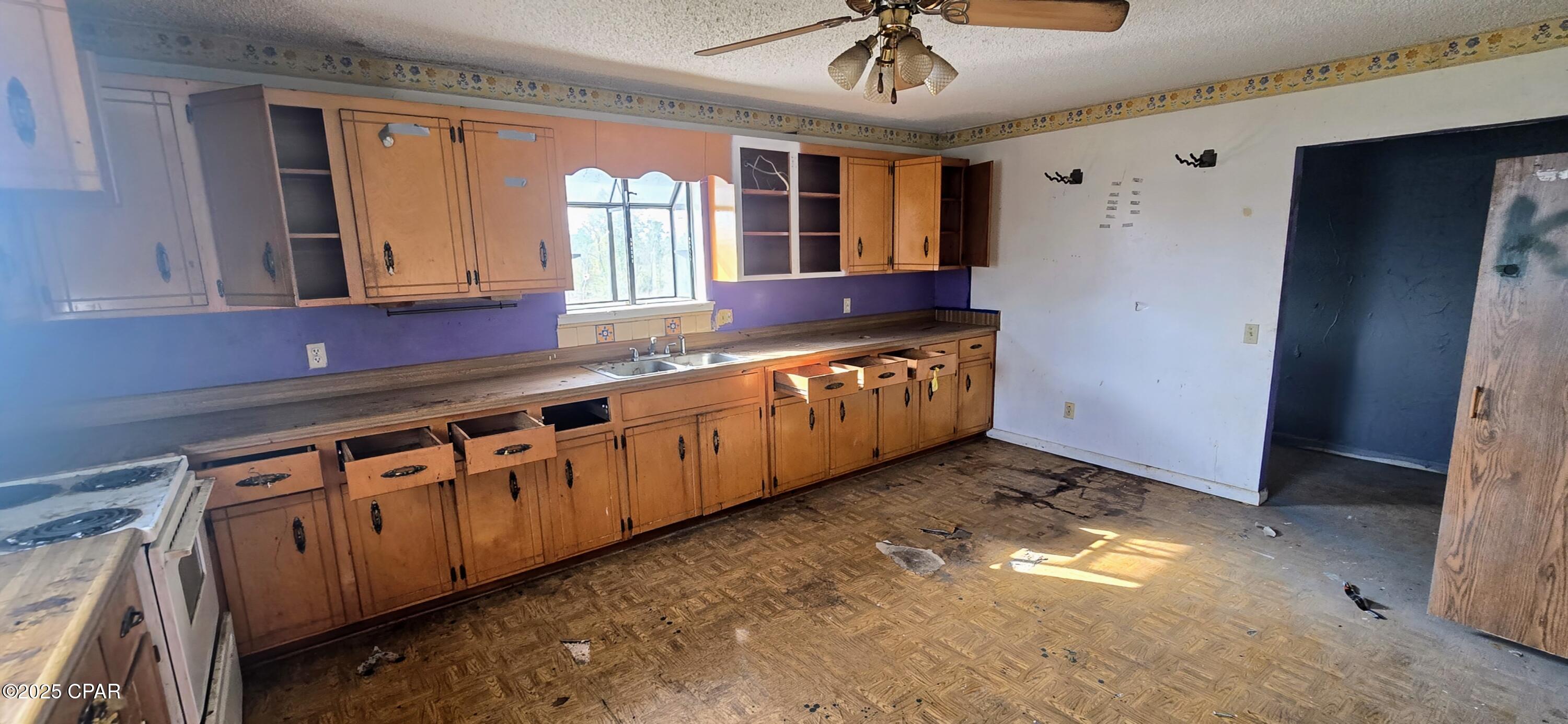 Image 10 For 1025 Edison Avenue