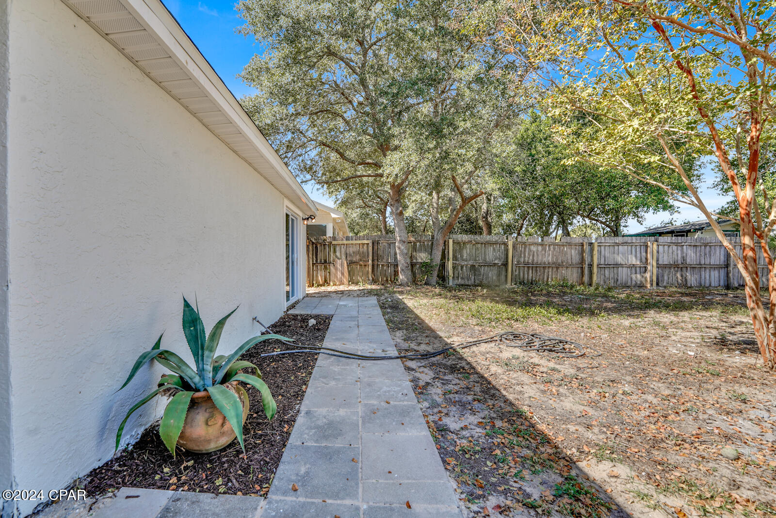 Image 41 For 104 Oleander Circle