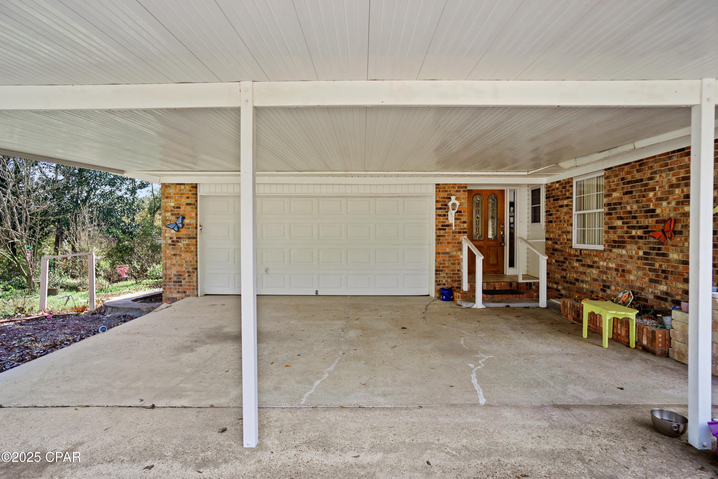 2674 Robin Hood Lane, Bonifay, Florida image 2