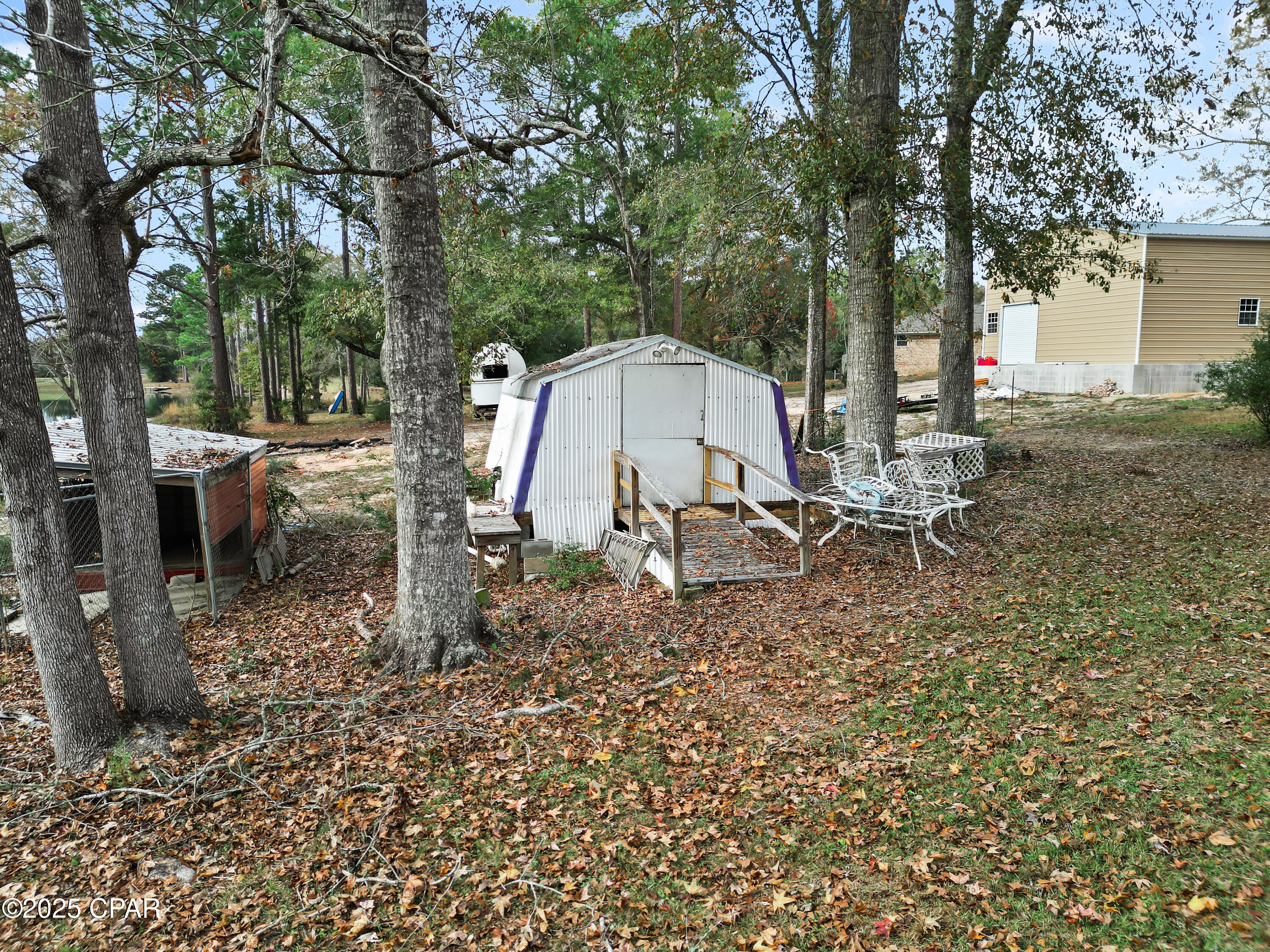 2674 Robin Hood Lane, Bonifay, Florida image 48