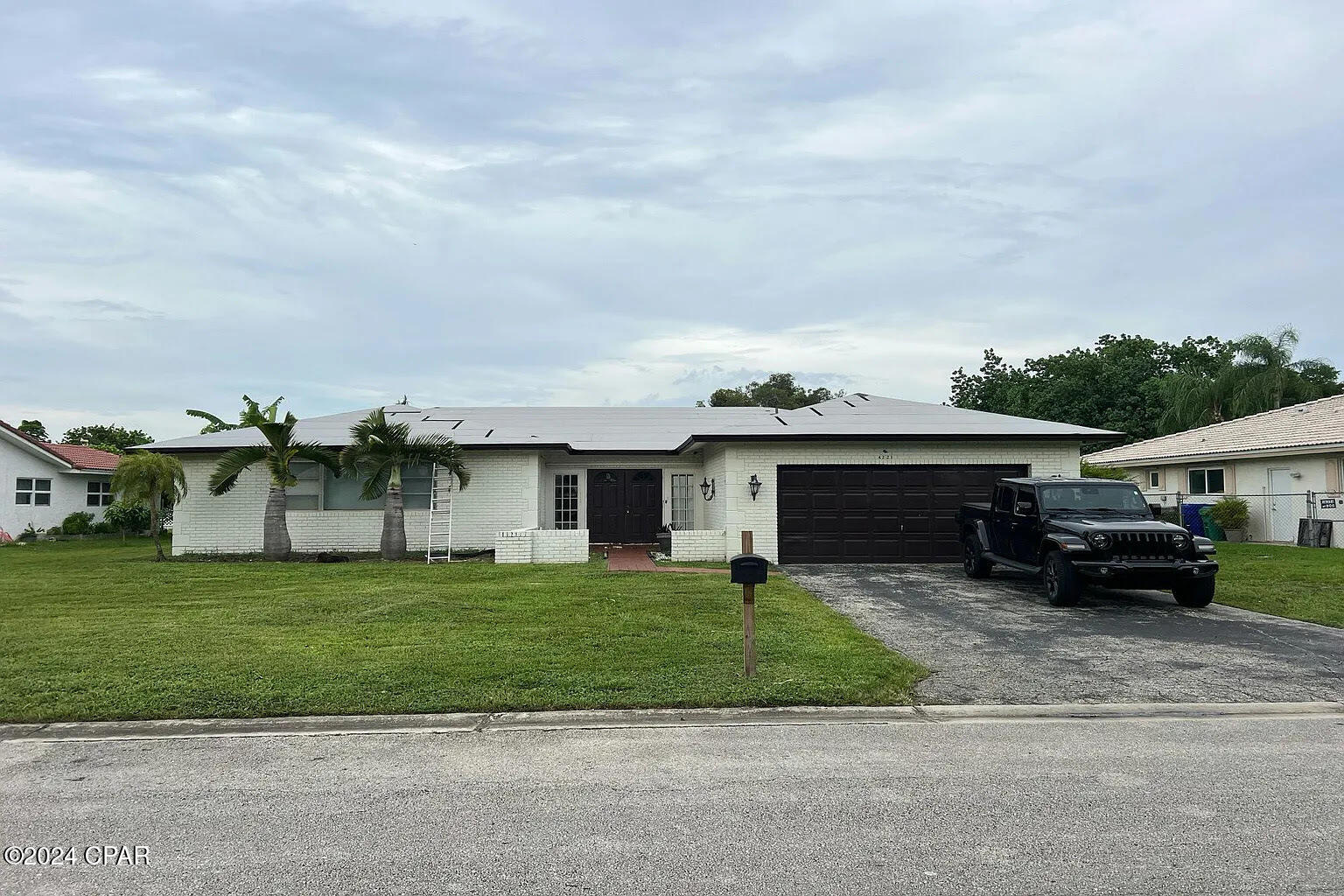 Listing Details for 4221 107th Avenue, Coral Springs, FL 33065