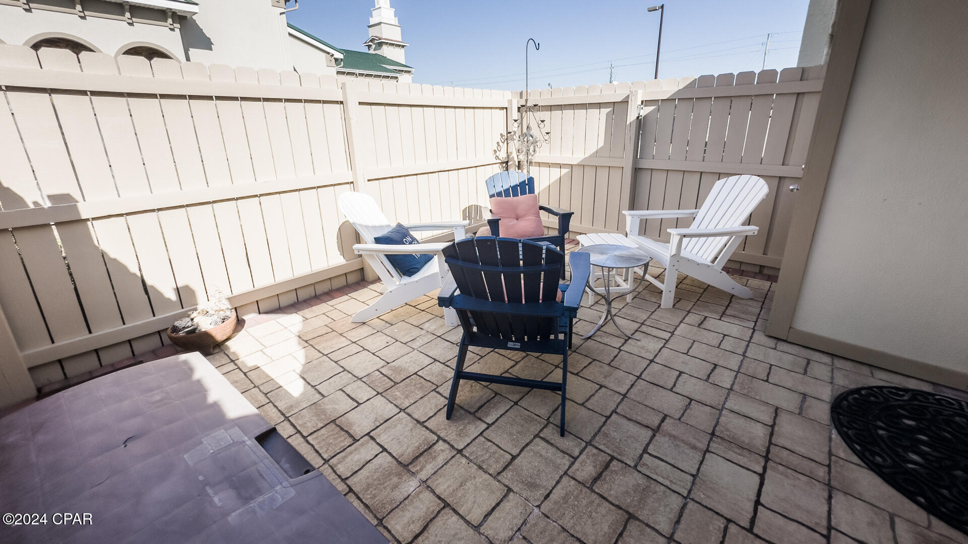 Image 33 For 17462 Front Beach Road 21c