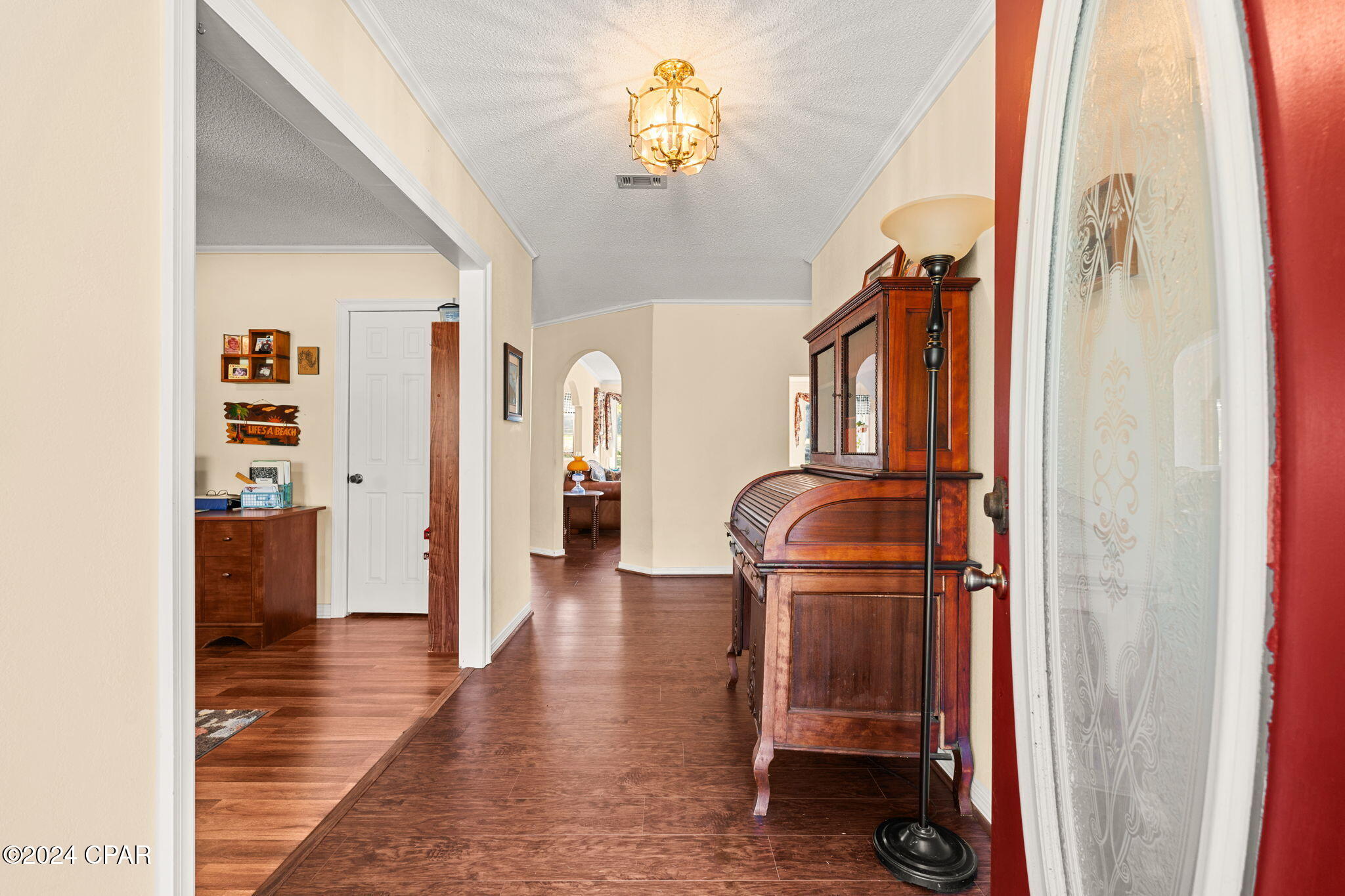 5563 Douglas Ferry Road, Caryville, Florida image 9