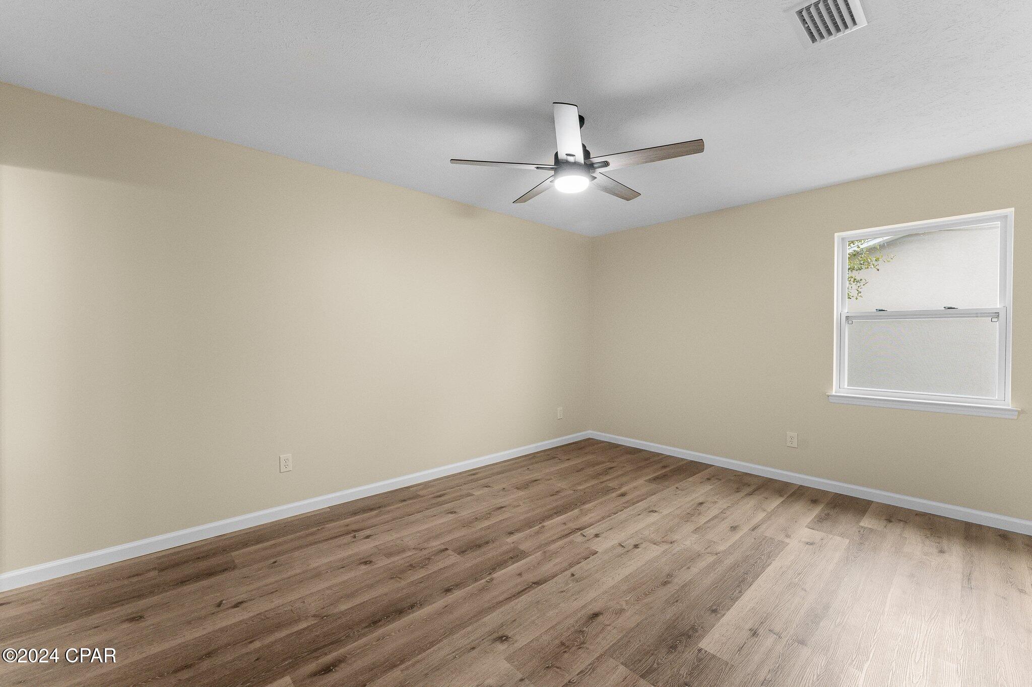 736 E Pine Forest Drive, Lynn Haven, Florida image 22