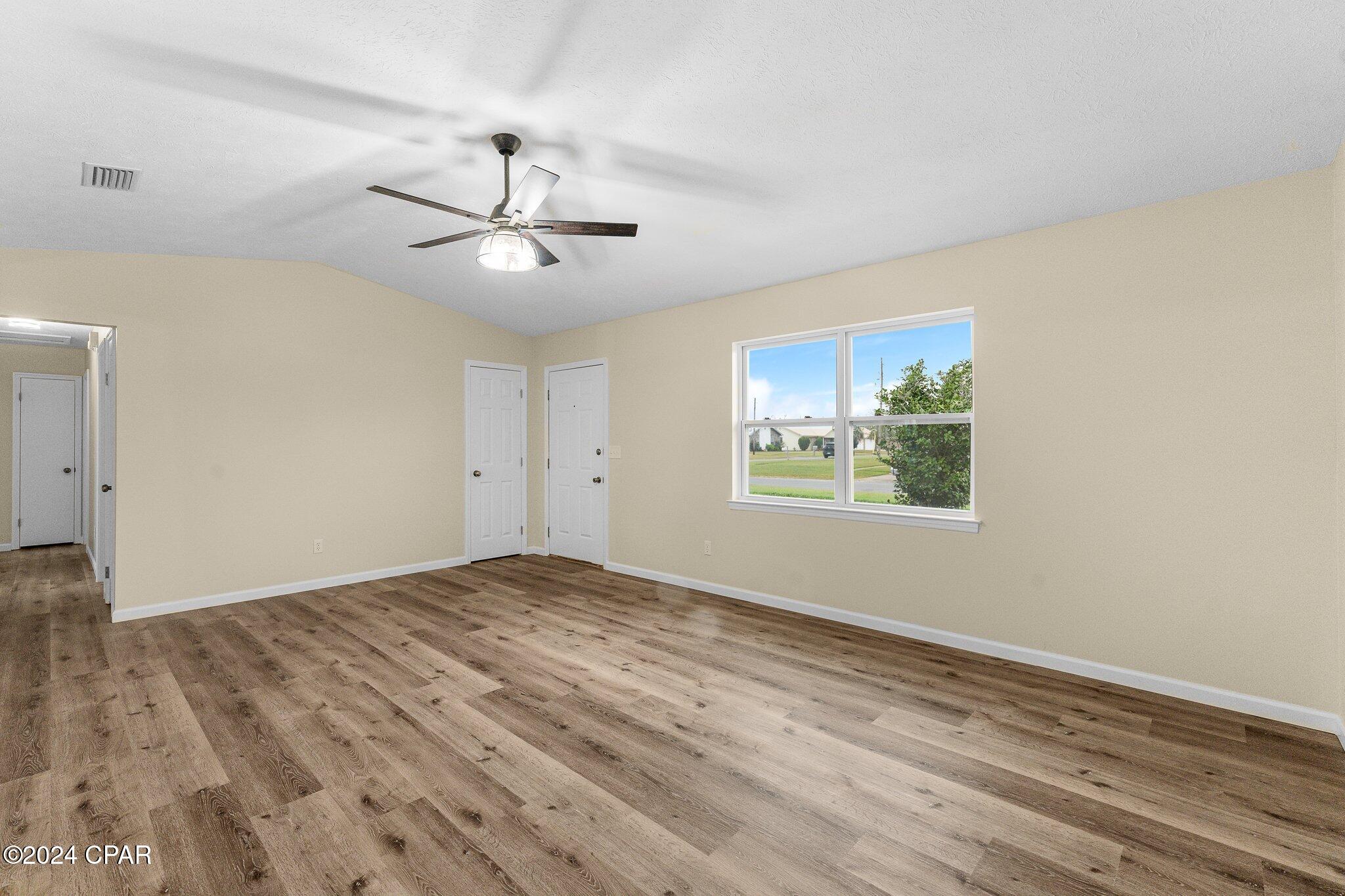 736 E Pine Forest Drive, Lynn Haven, Florida image 6